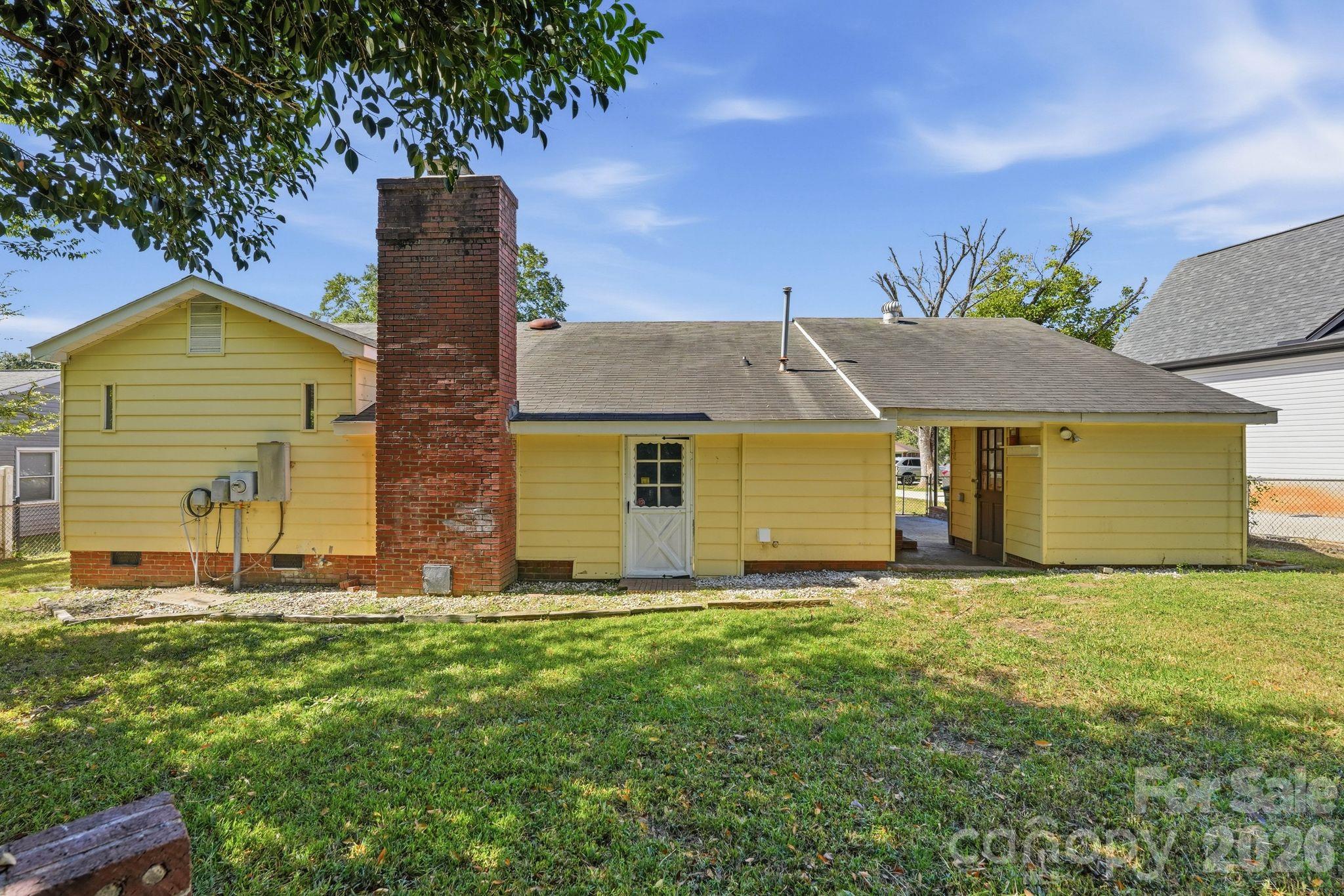 232 Eden Circle Property Photo 15