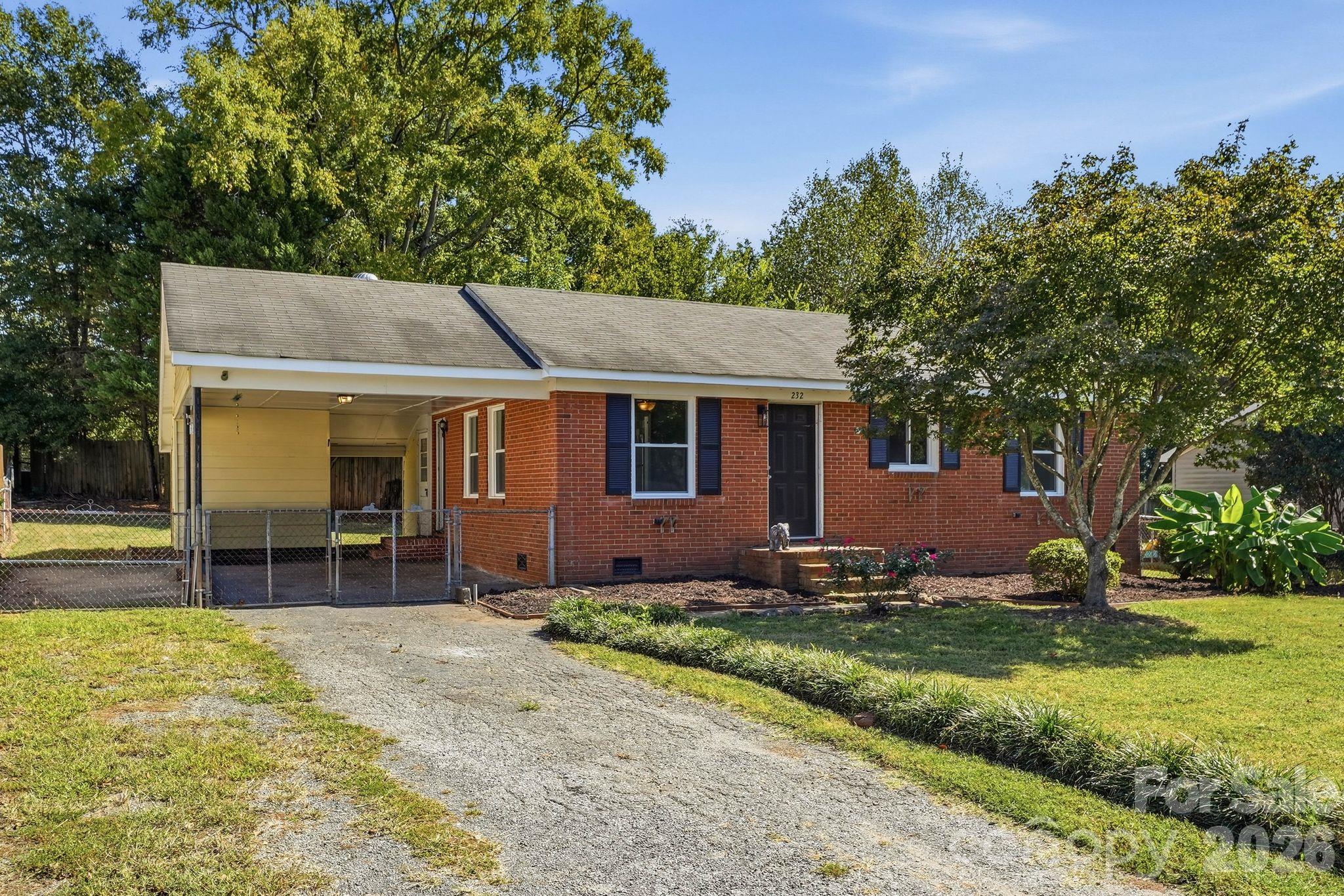232 Eden Circle Property Photo 16