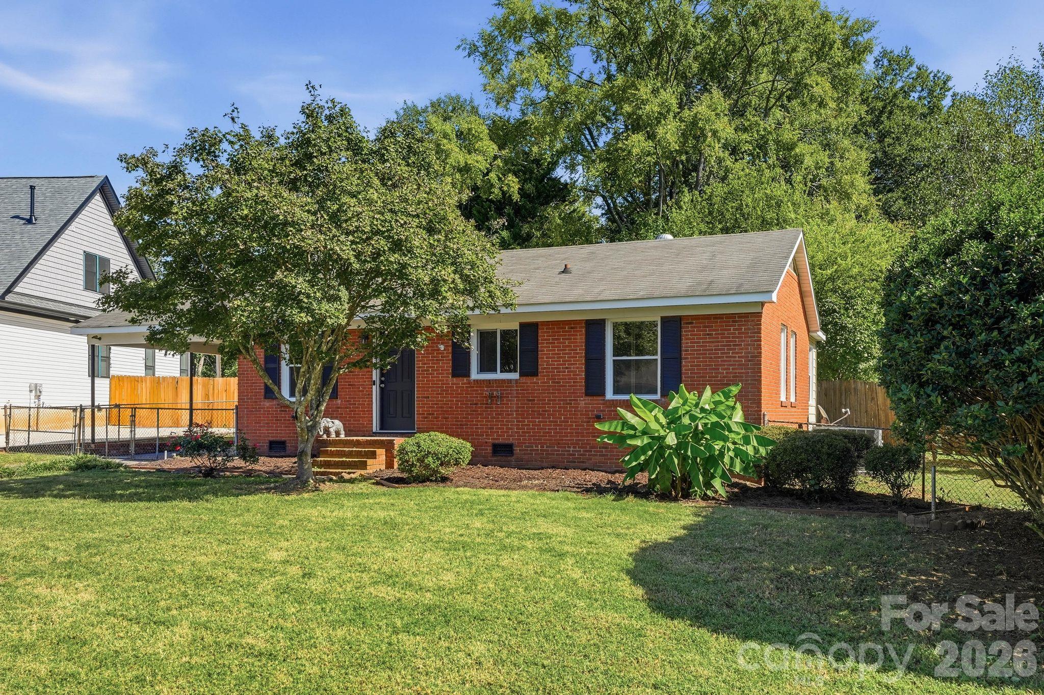 232 Eden Circle Property Photo 17