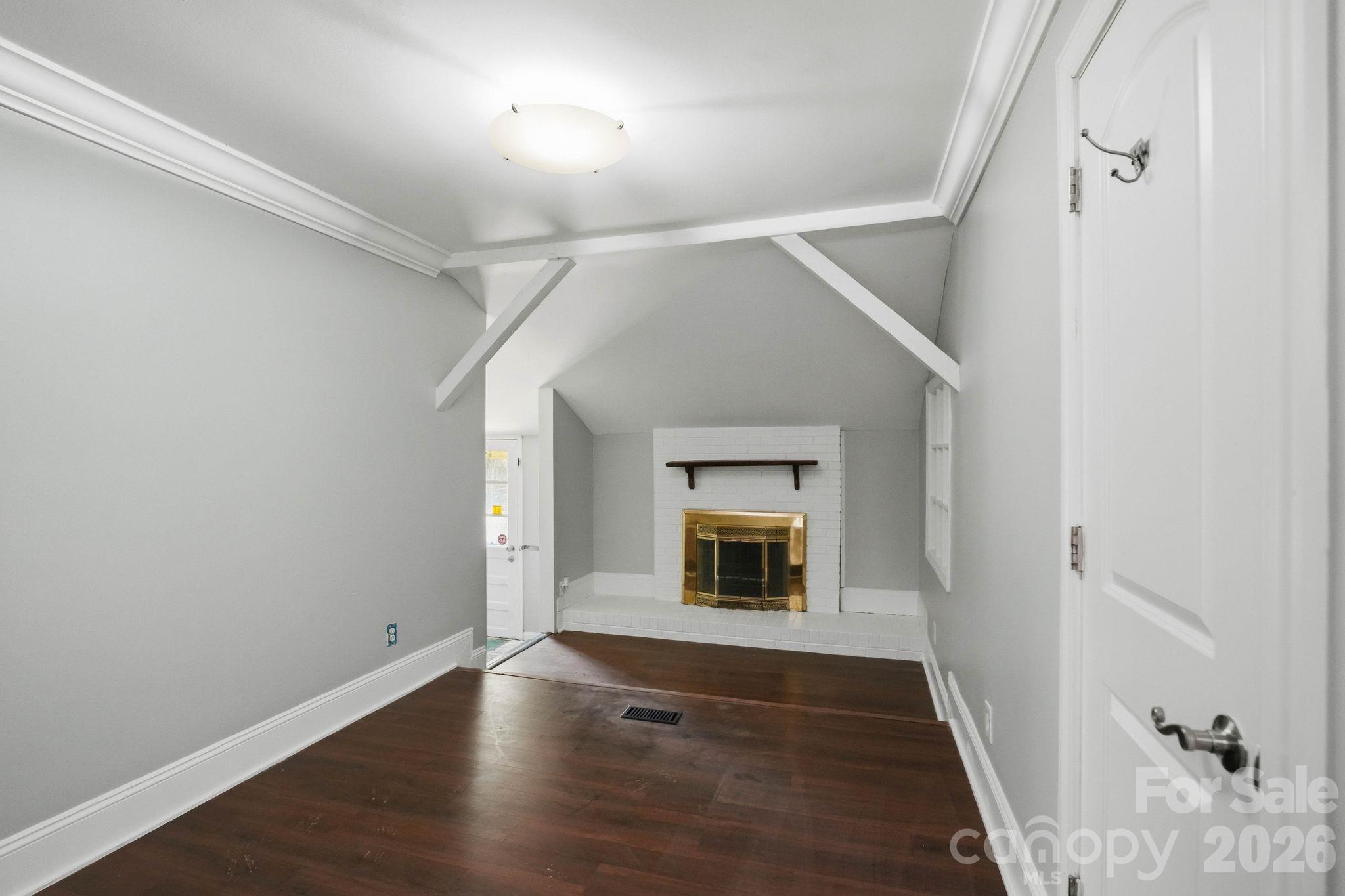232 Eden Circle Property Photo 28
