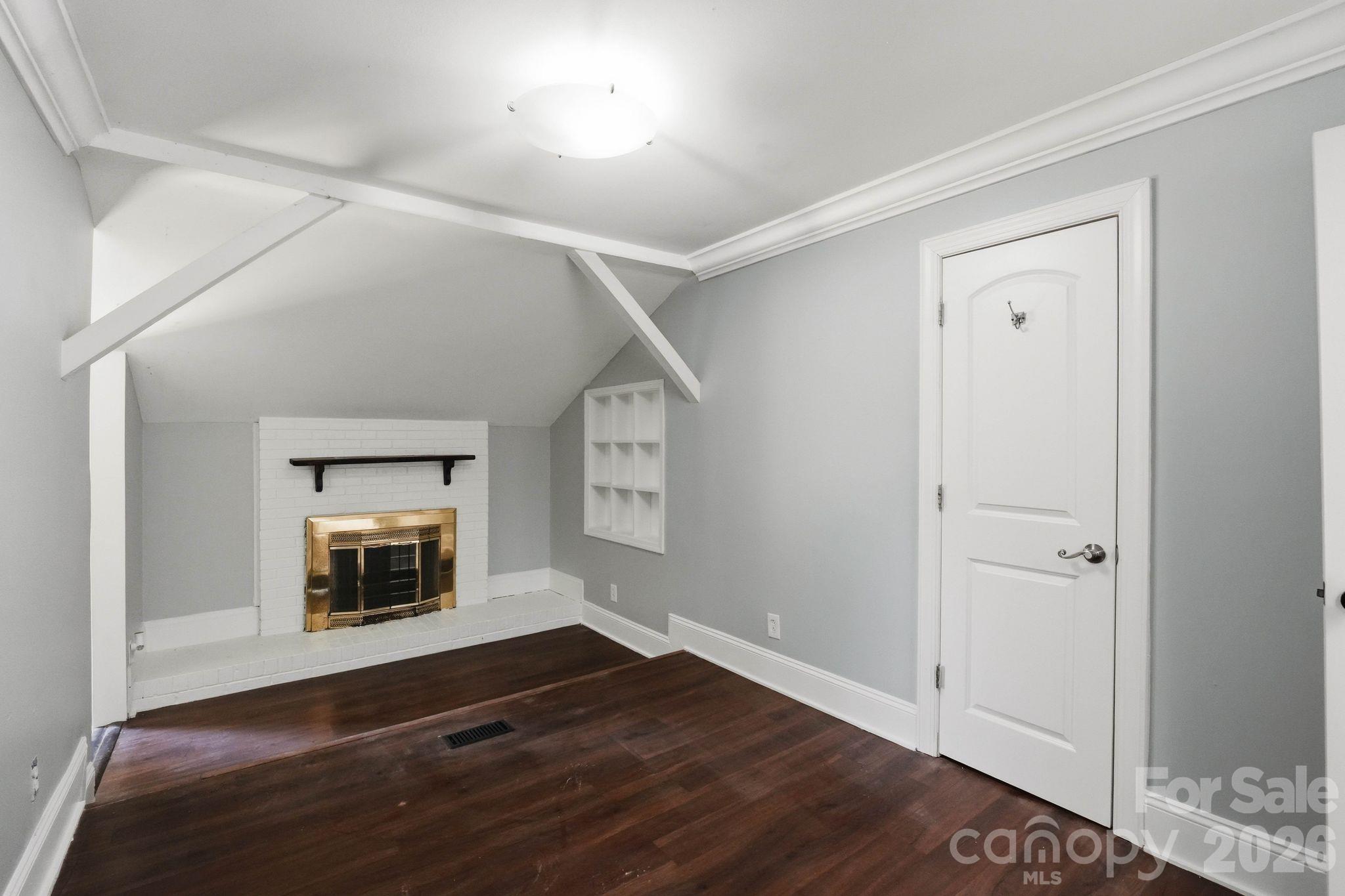 232 Eden Circle Property Photo 29
