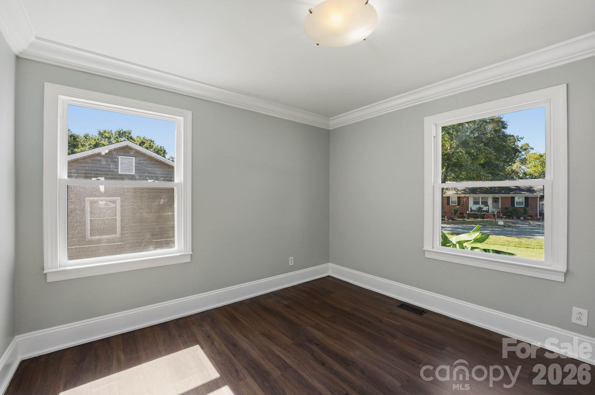 232 Eden Circle Property Photo 33