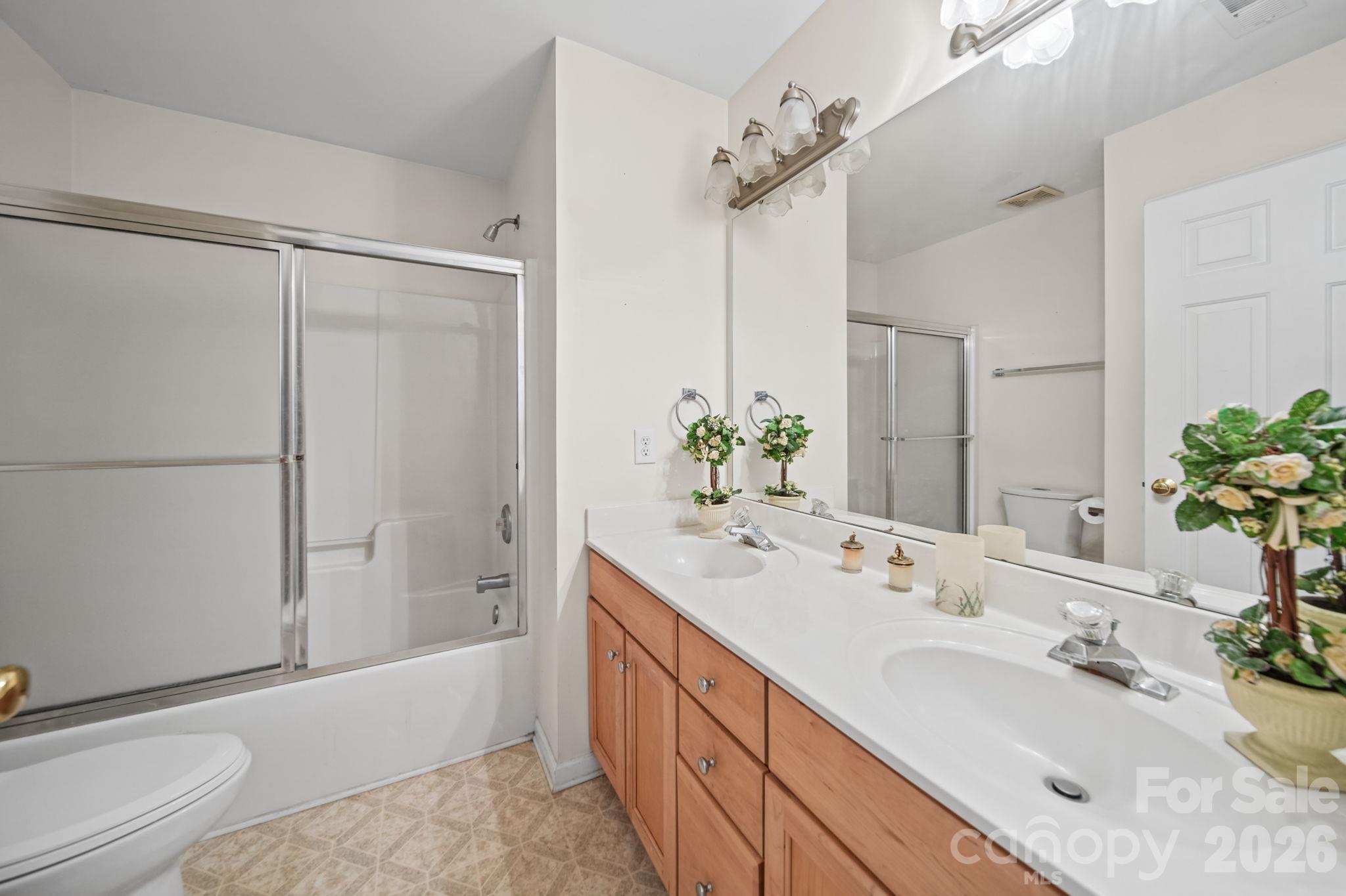 4616 Olive Branch Road Property Photo 18