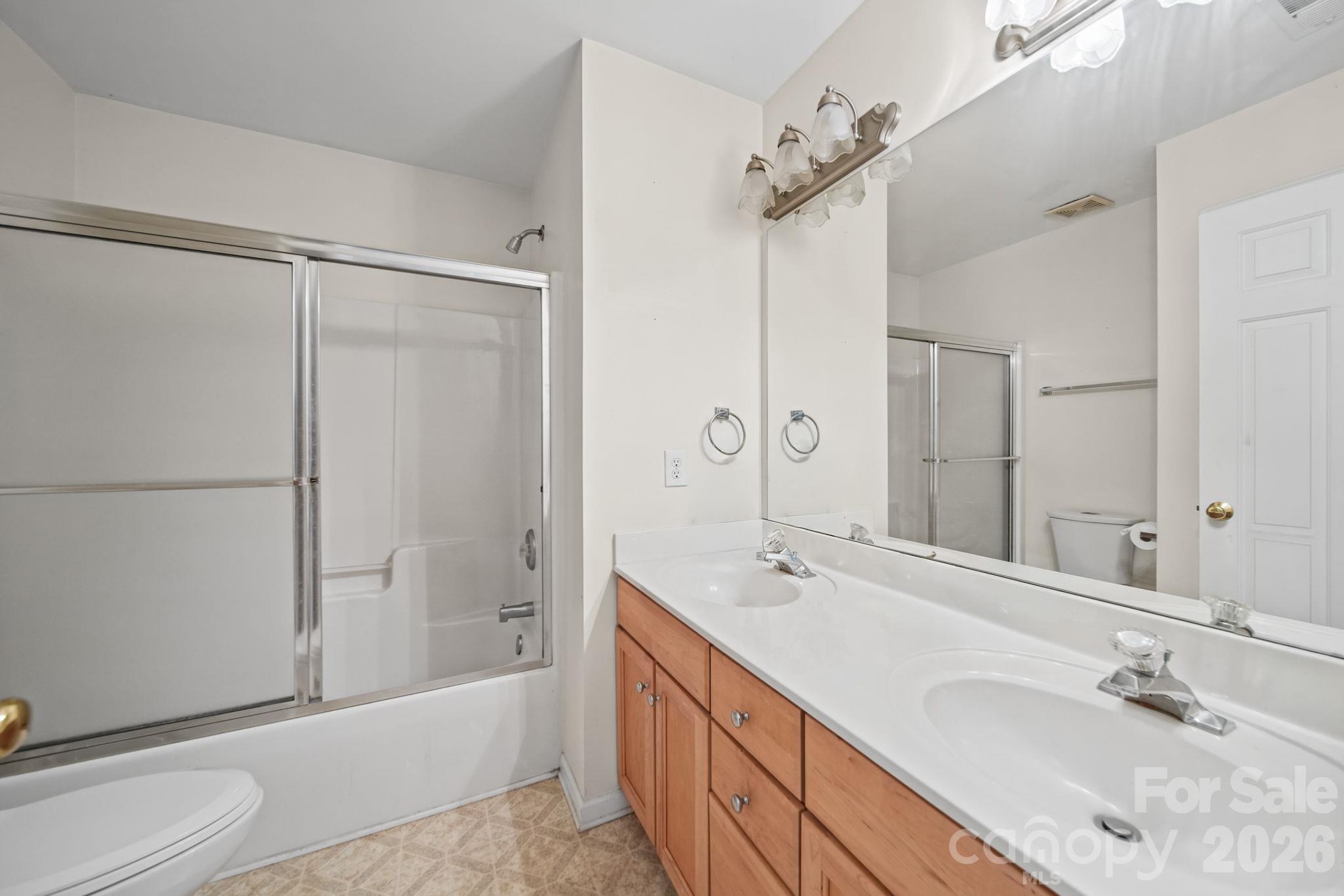 4616 Olive Branch Road Property Photo 23