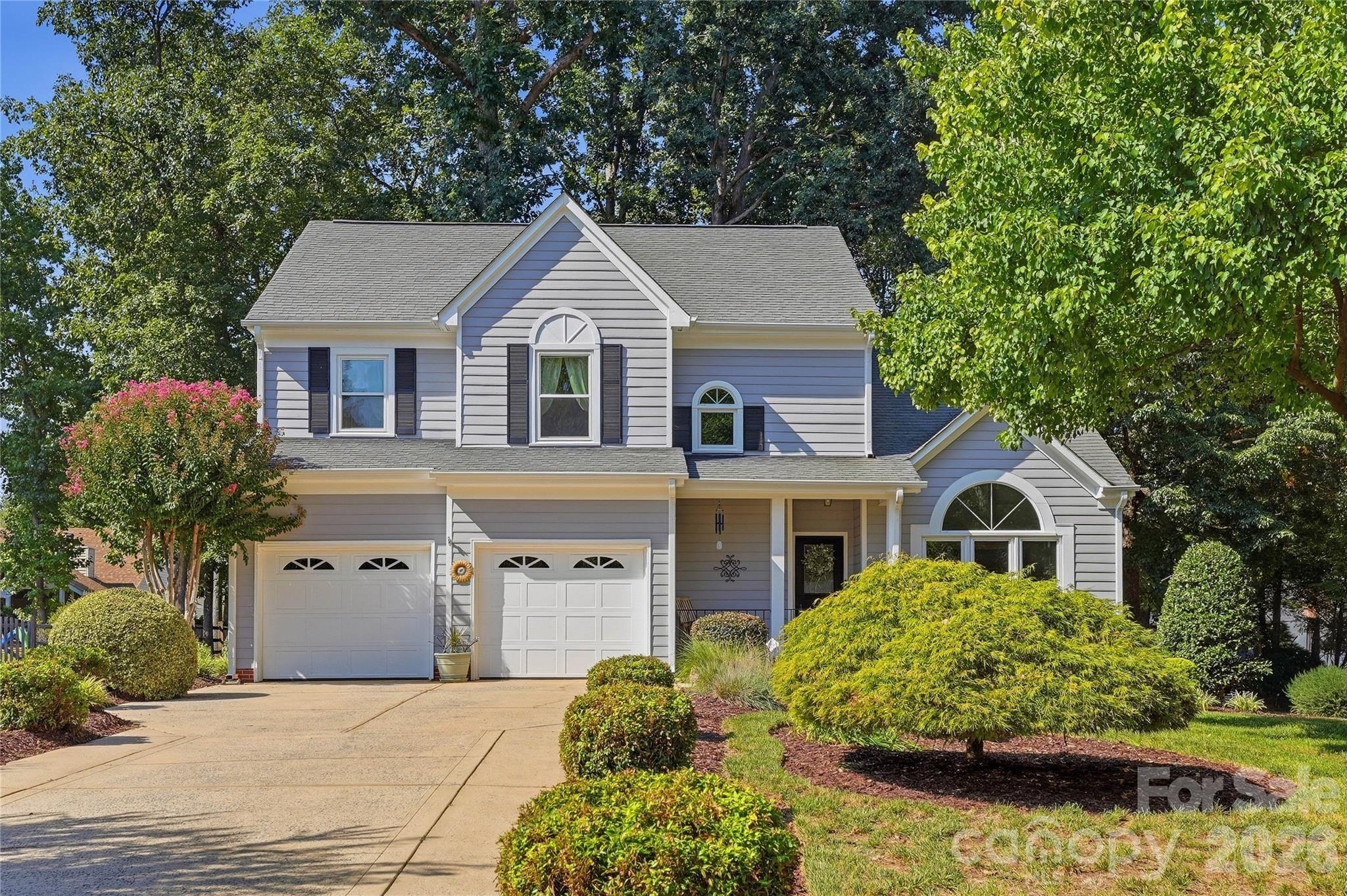 180 Bridgeport Drive Property Photo 1