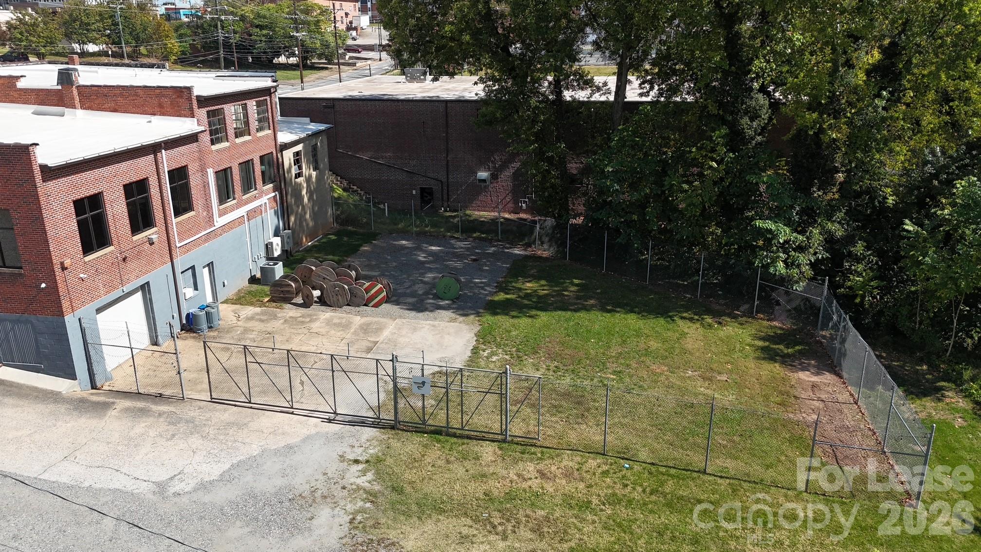 227 2nd Avenue Property Photo 2