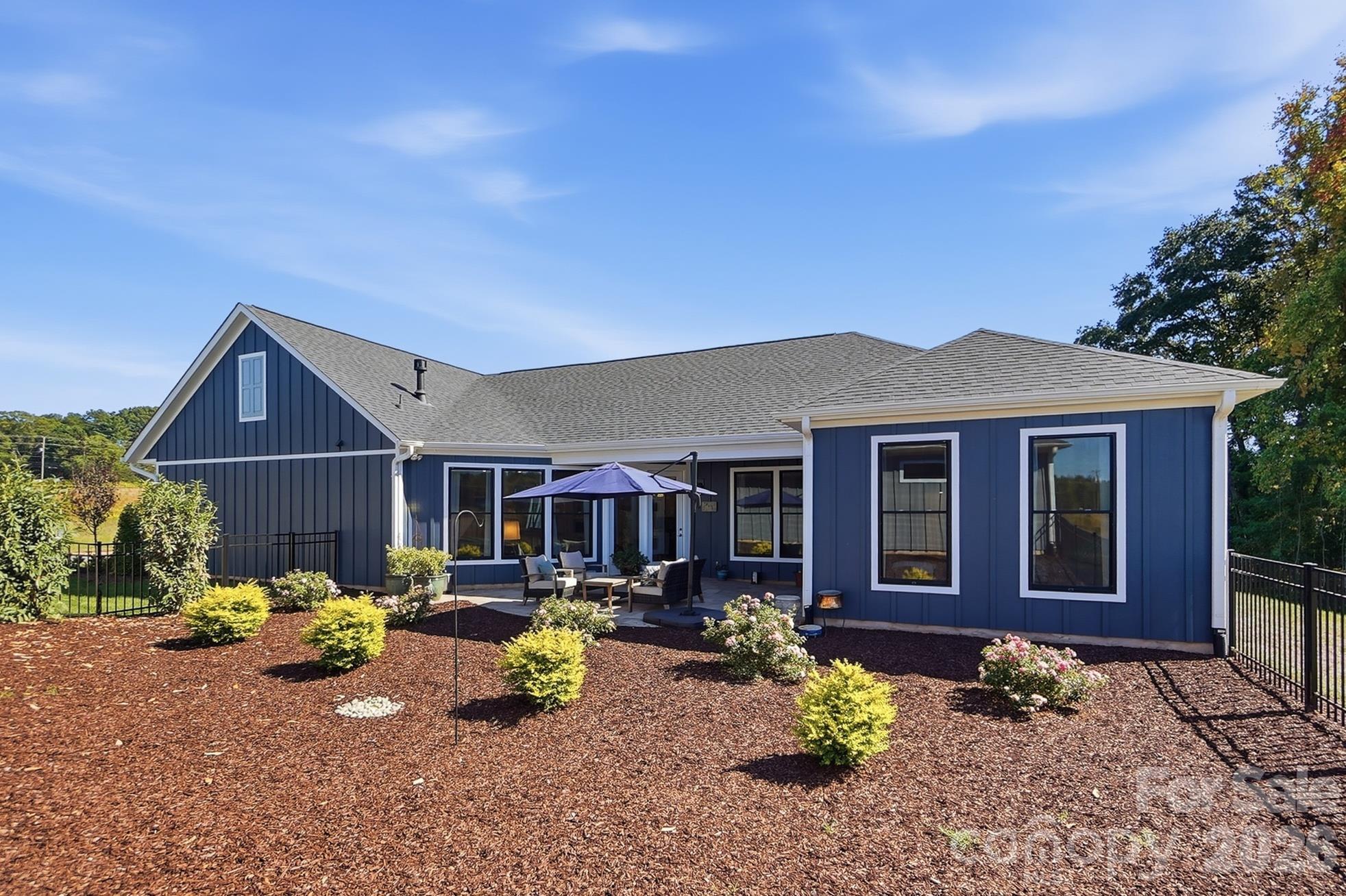 112 Alenda Lux Circle Property Photo 38