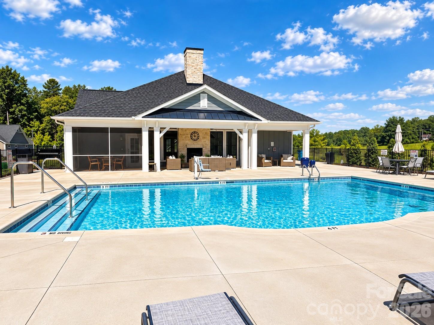 112 Alenda Lux Circle Property Photo 44