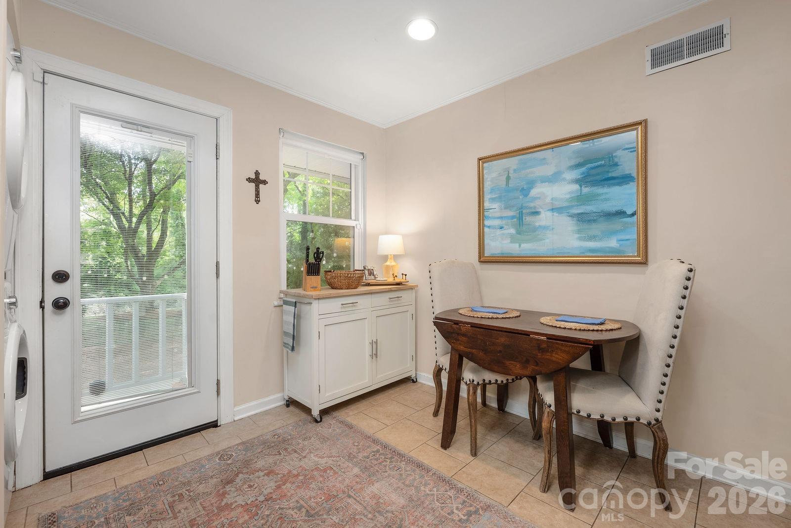 4805 Murrayhill Road Property Photo 9