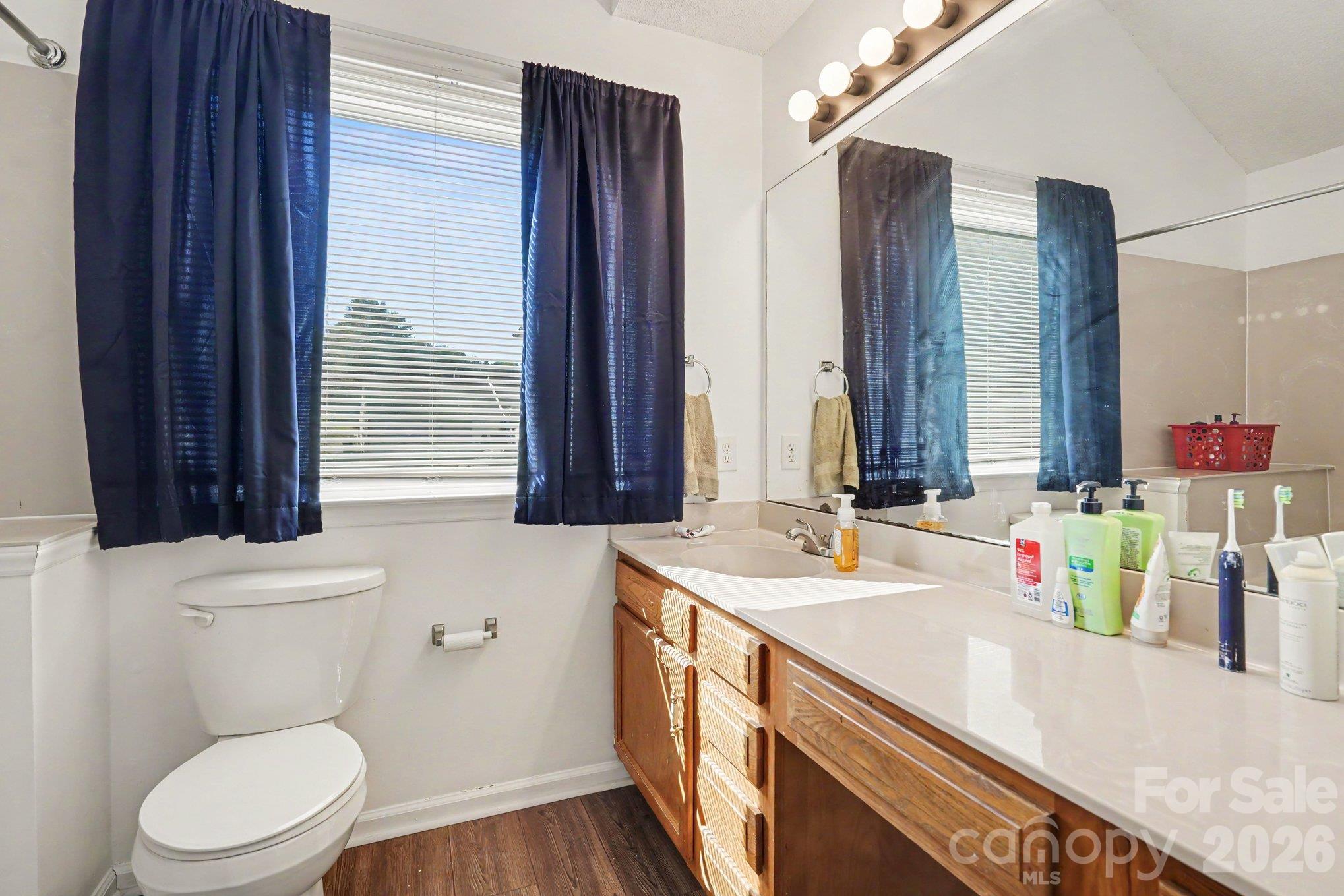 1279 Willowbreeze Court Property Photo 15