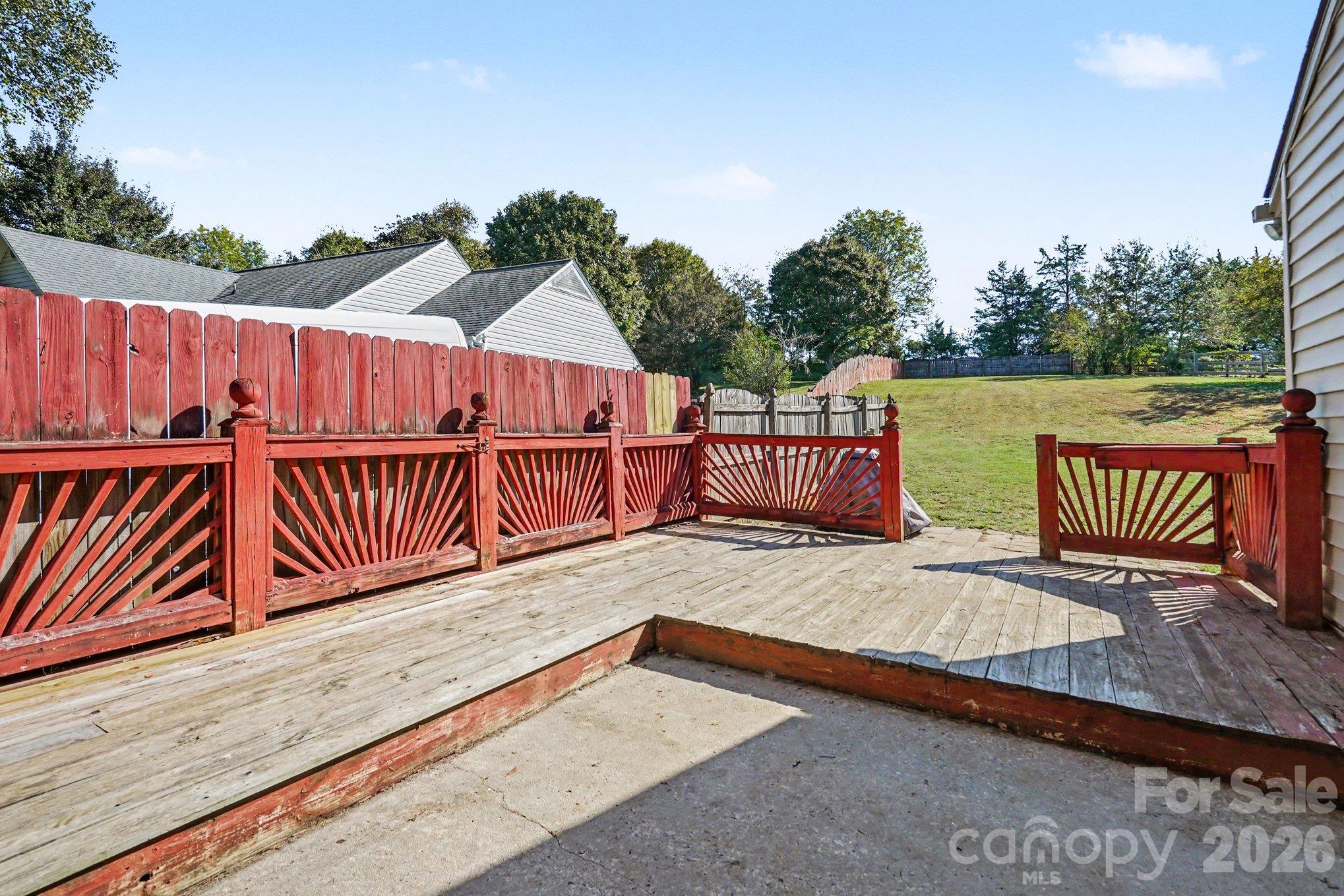 1279 Willowbreeze Court Property Photo 23