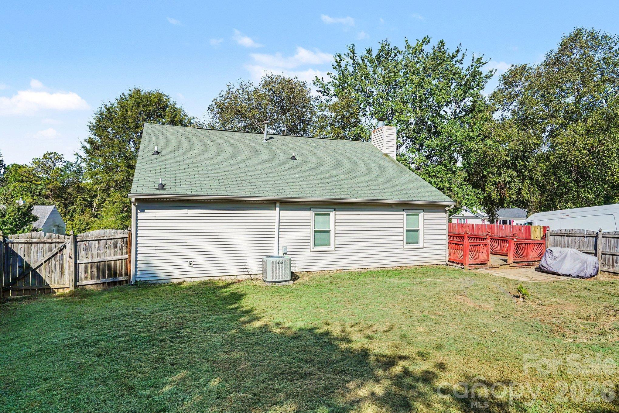 1279 Willowbreeze Court Property Photo 24