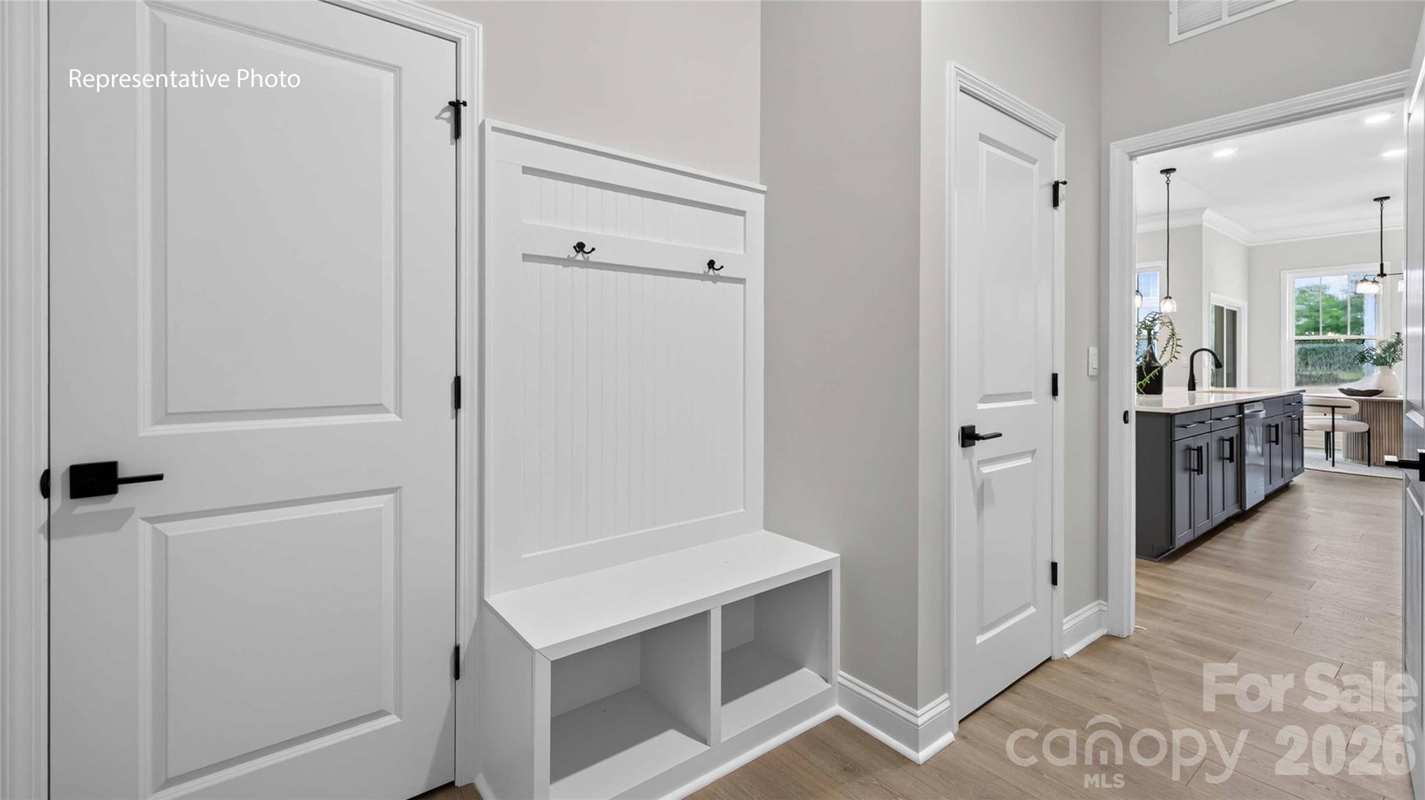 7521 Bainbridge Road Property Photo 10
