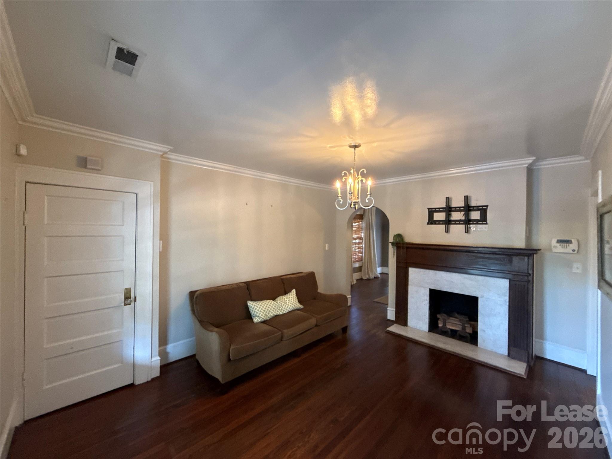 1511 Cleveland Avenue B Property Photo 8