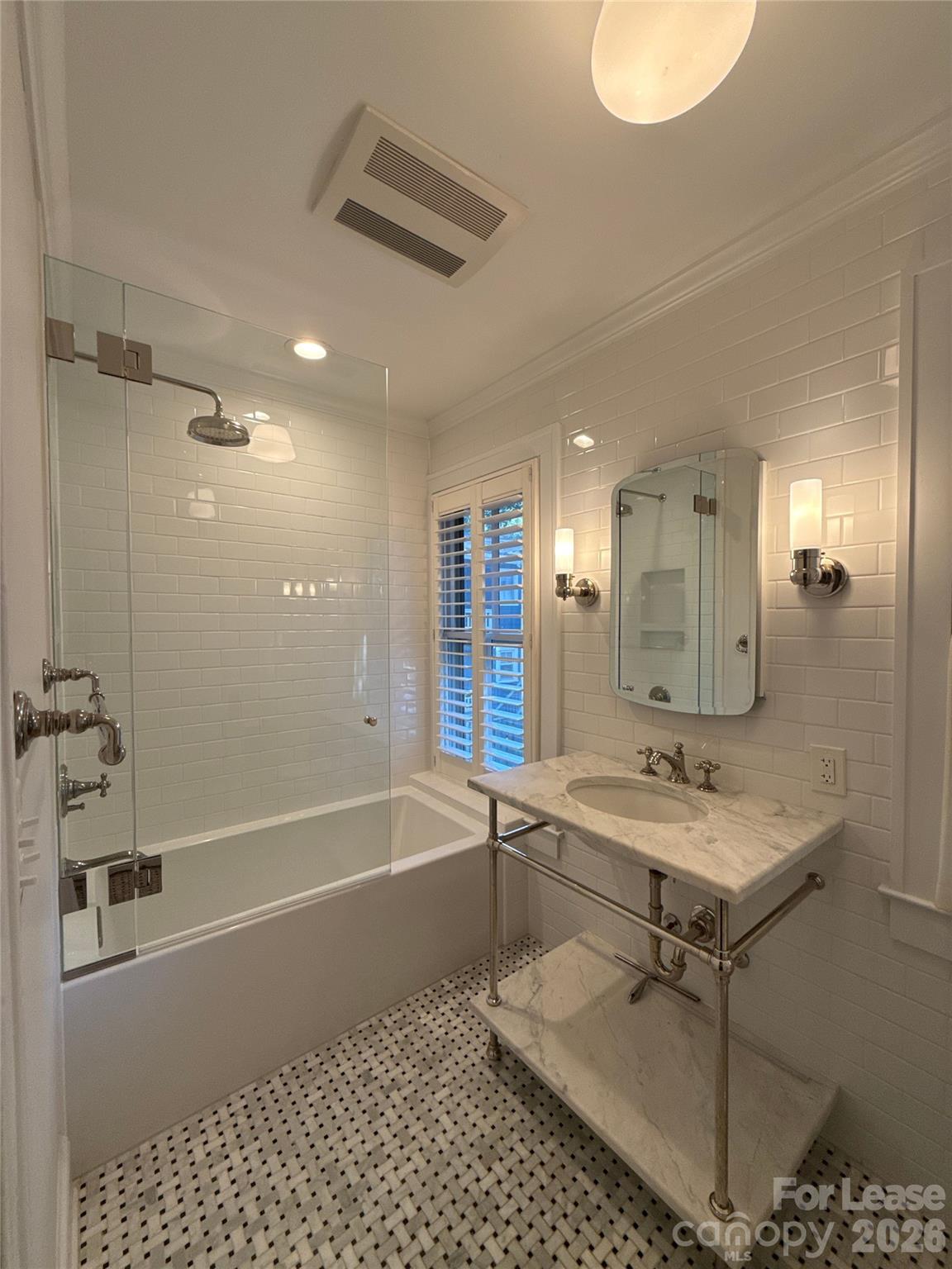 1511 Cleveland Avenue B Property Photo 11