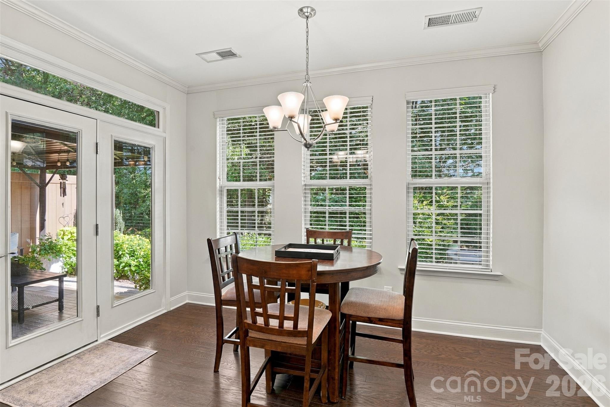 3013 Callaway Court Property Photo 17