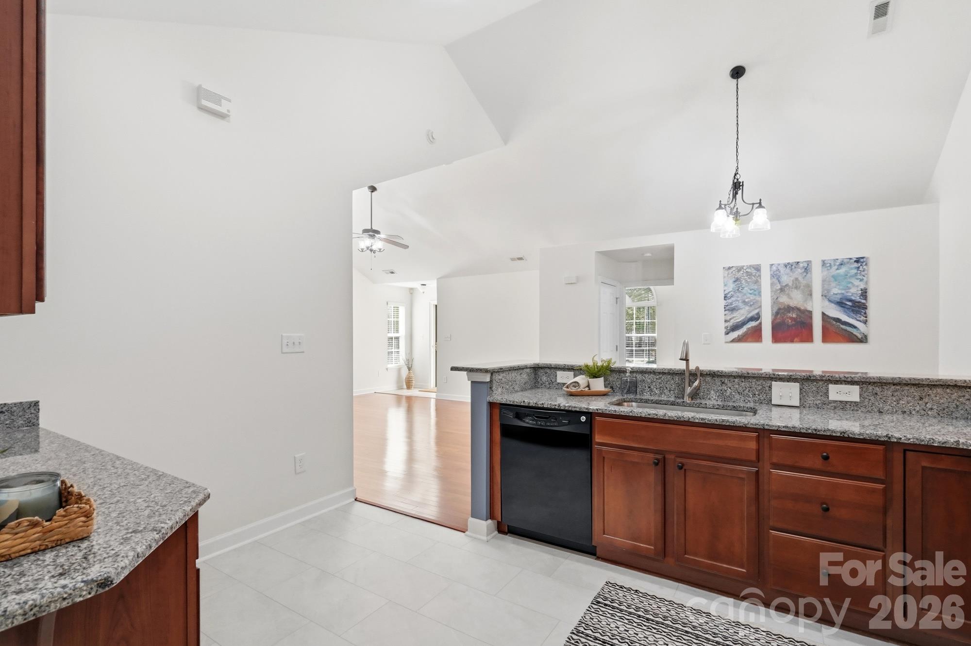 5518 Prosperity View Drive Property Photo 7