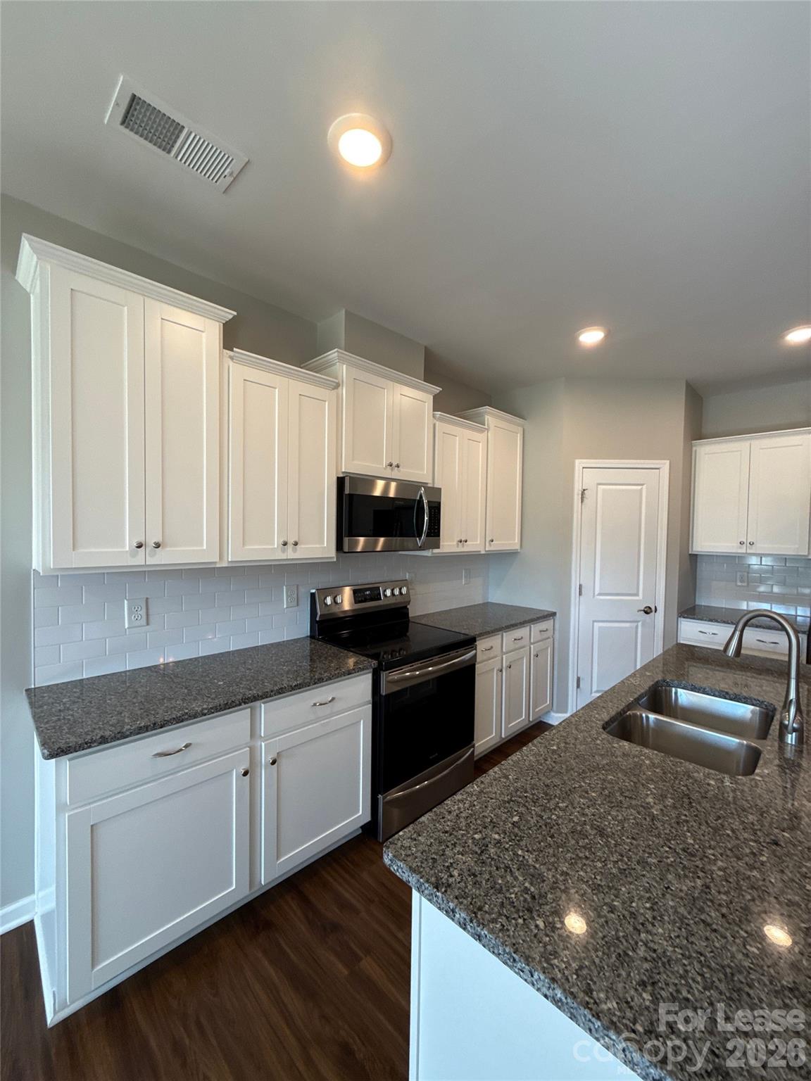 10109 Wesleyan Hall Drive Property Photo 8