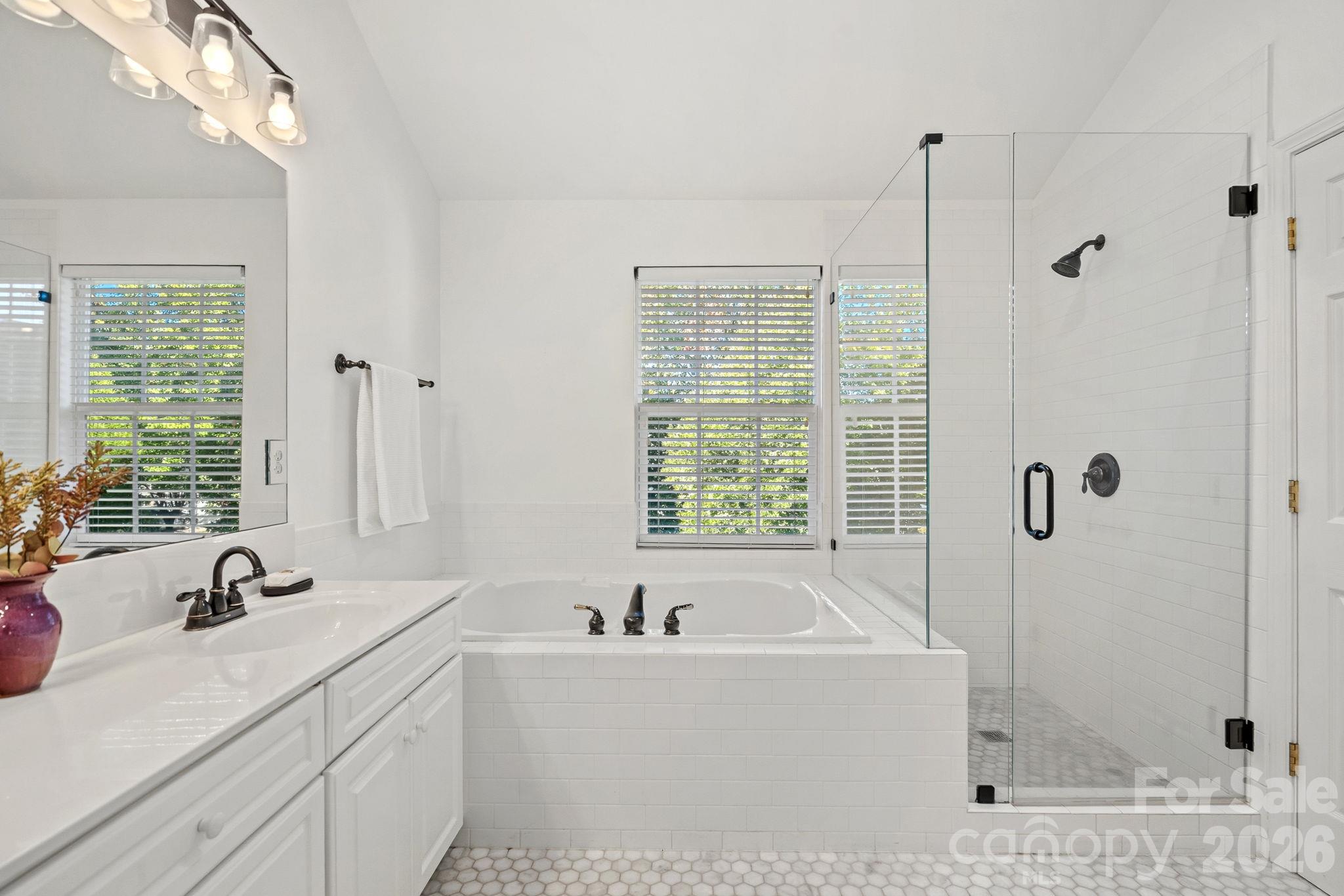 15744 Trenton Place Road Property Photo 19