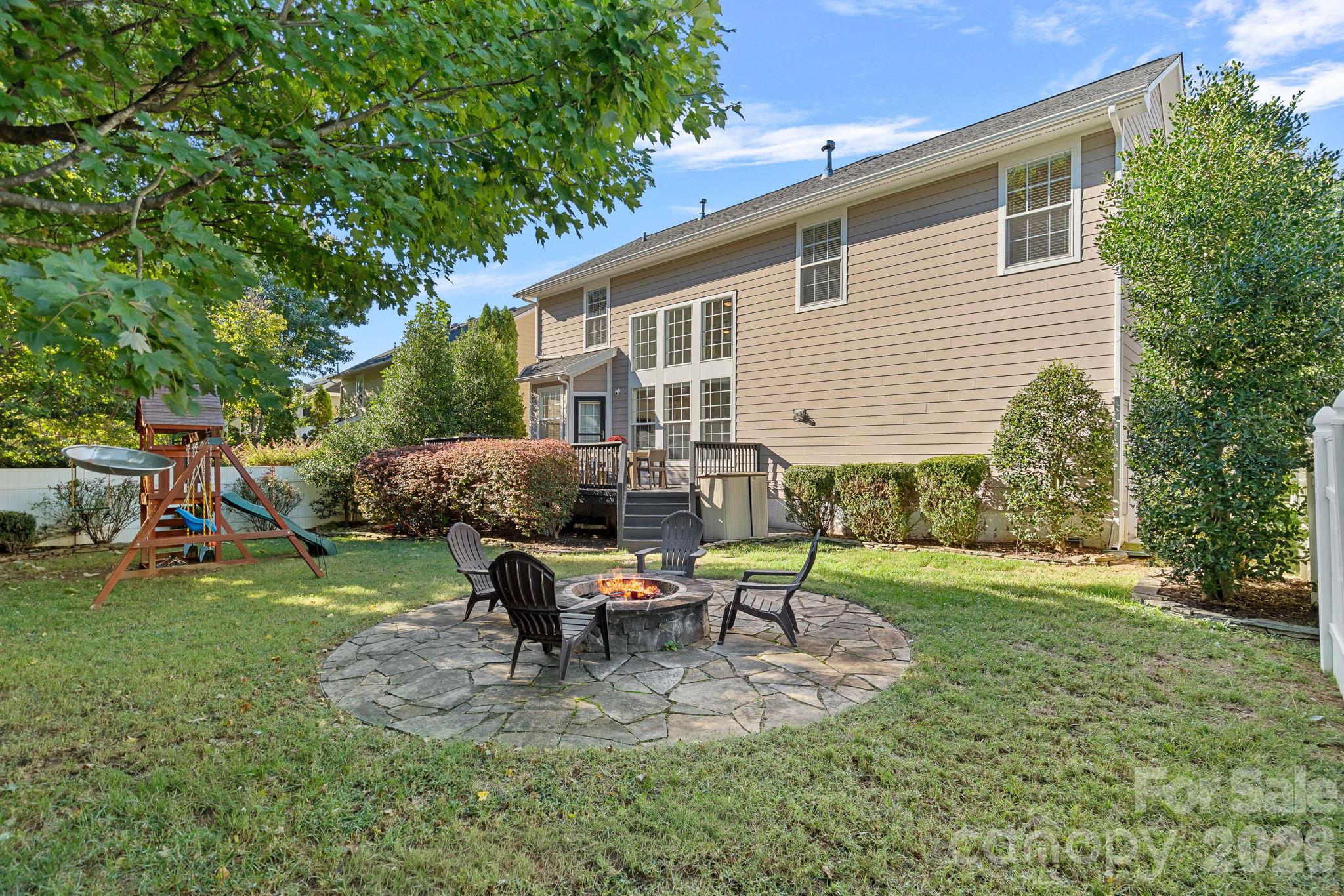 15744 Trenton Place Road Property Photo 27