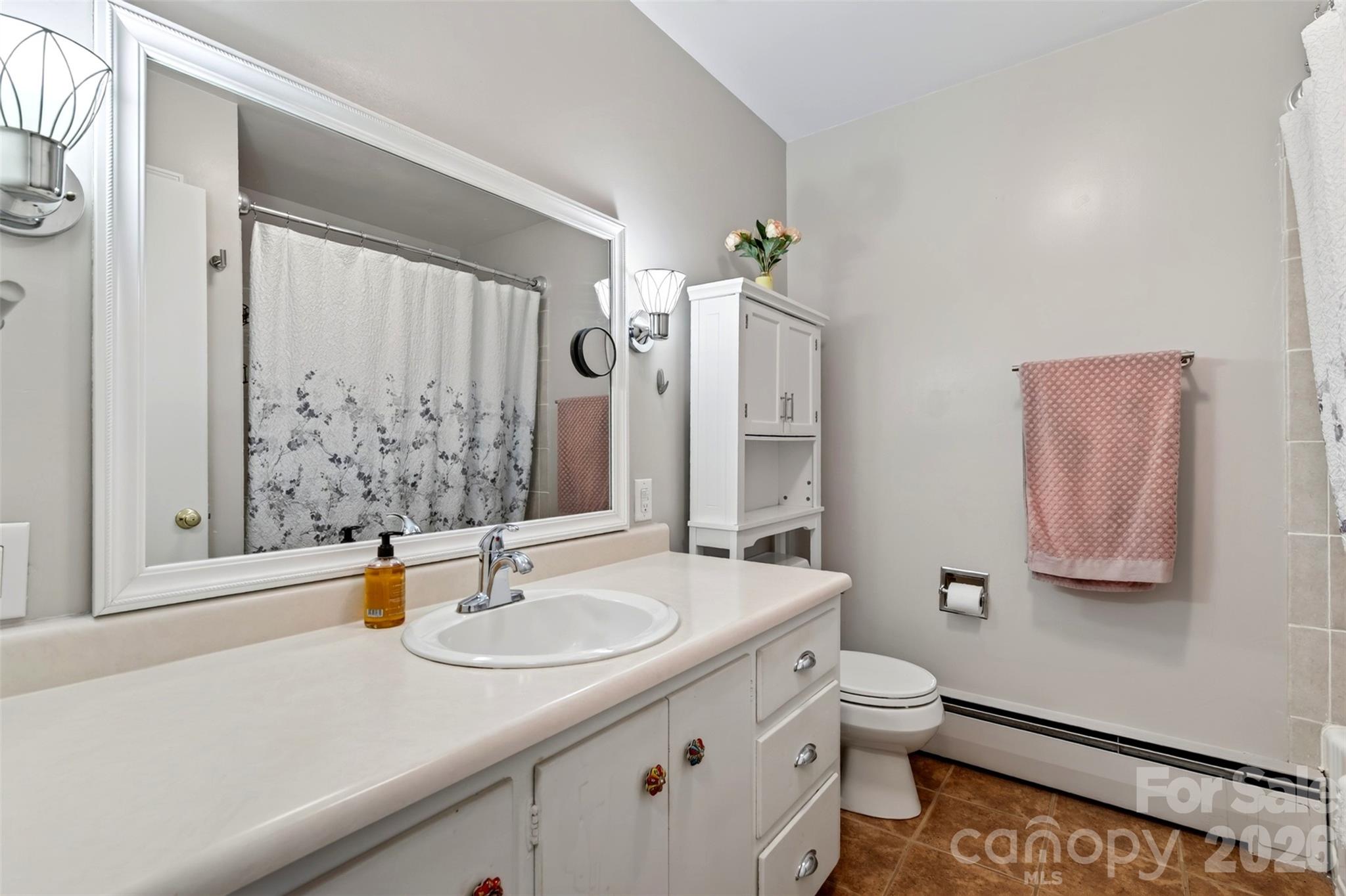 230 Rhoda Street Property Photo 29