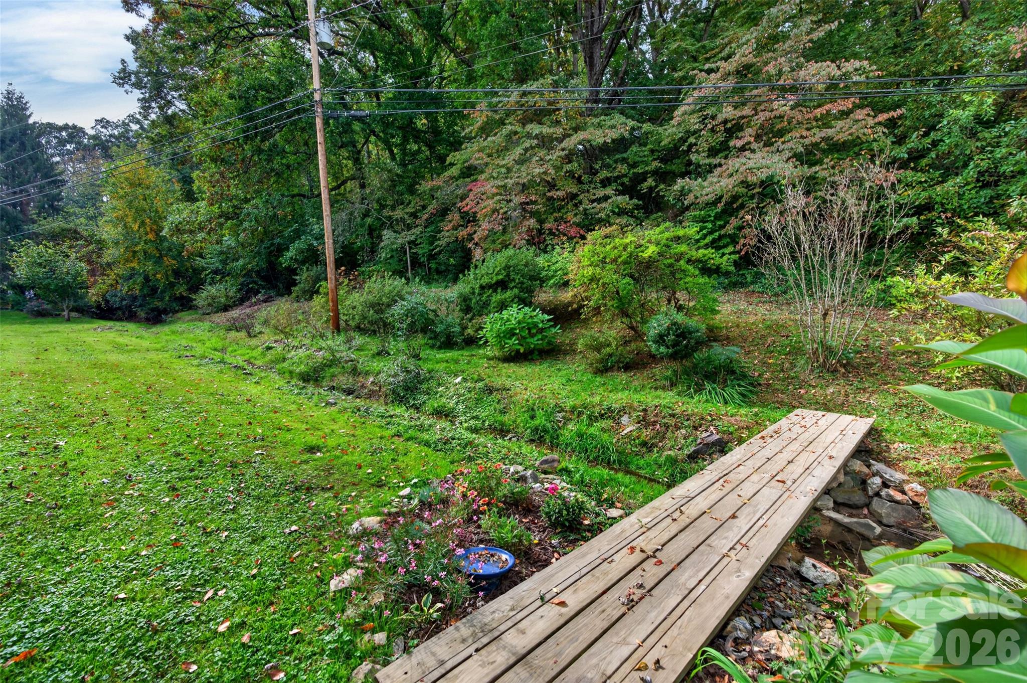 230 Rhoda Street Property Photo 37