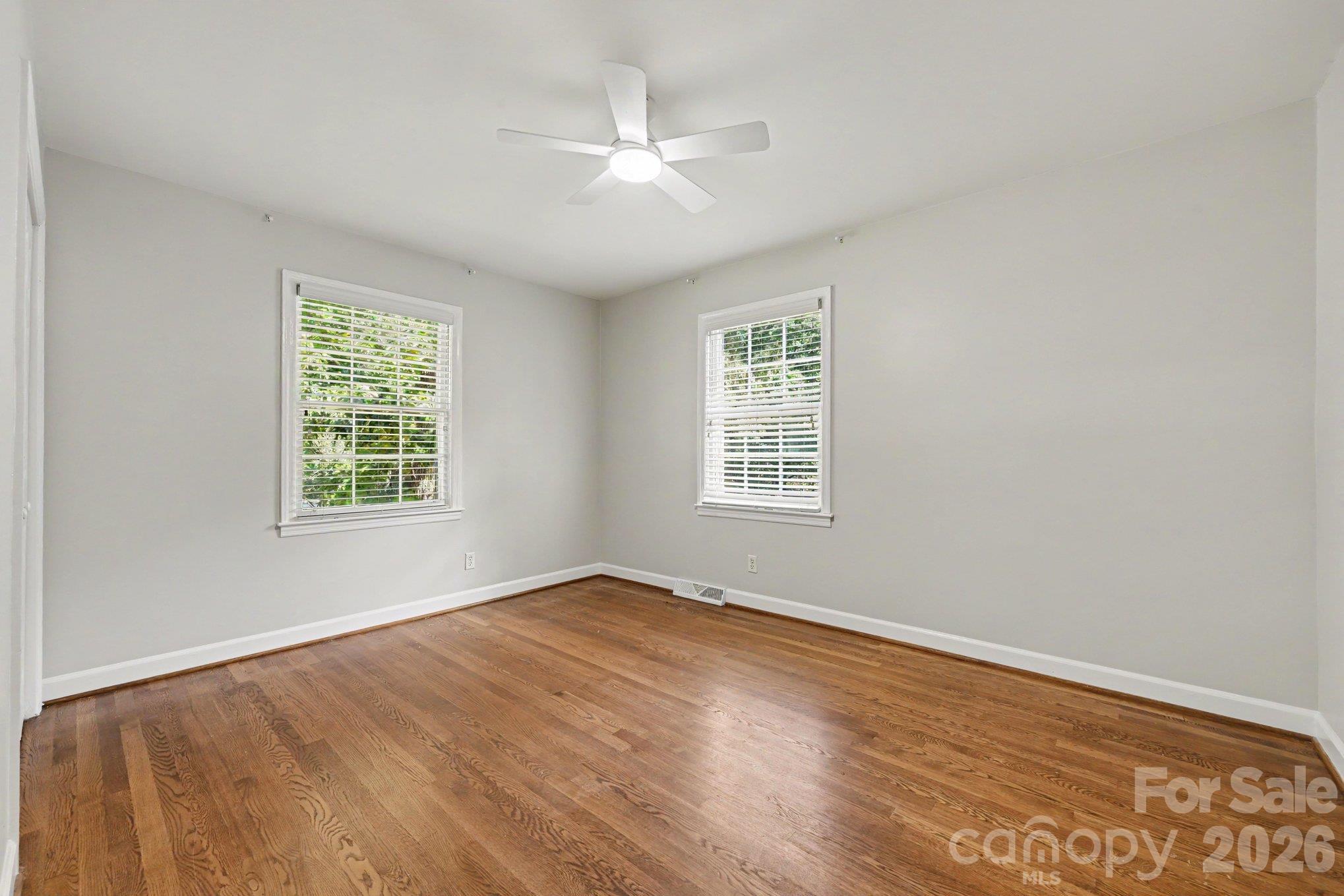 2271 Ferncliff Road Property Photo 9