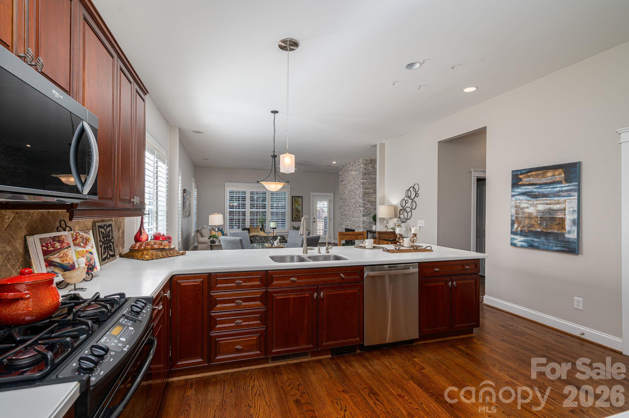 113 Ft. William Avenue Property Photo 7