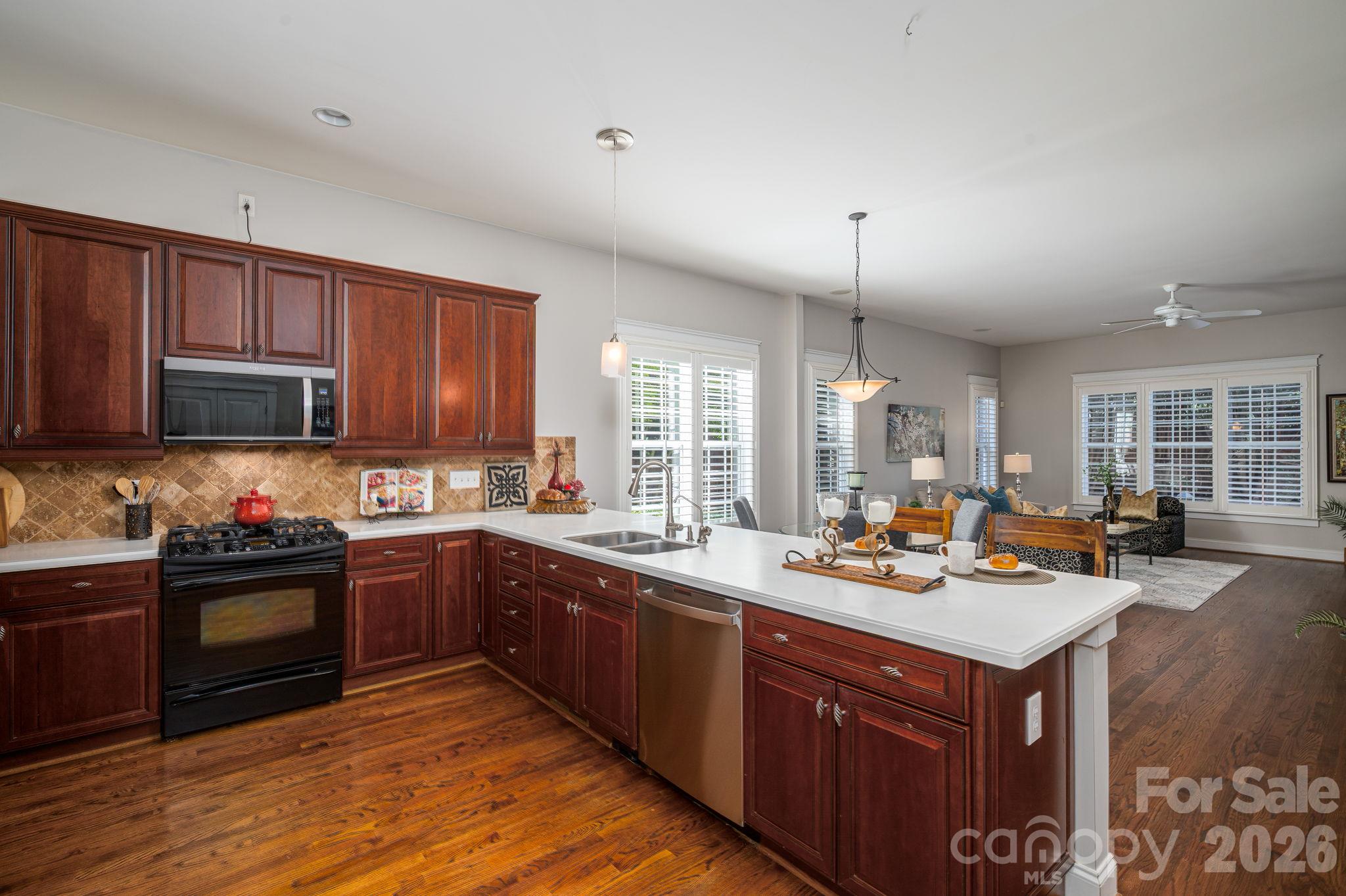 113 Ft. William Avenue Property Photo 8