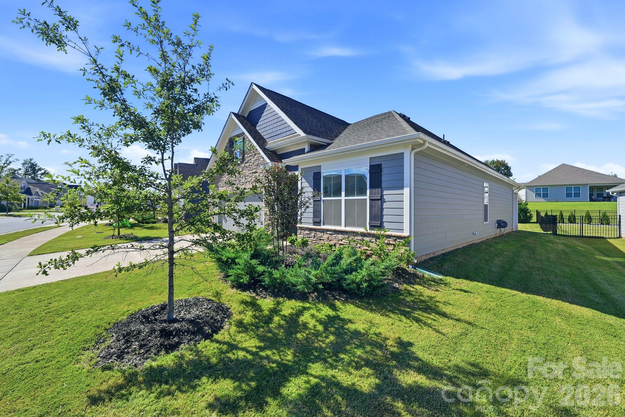 4207 Millstream Road Property Photo 2