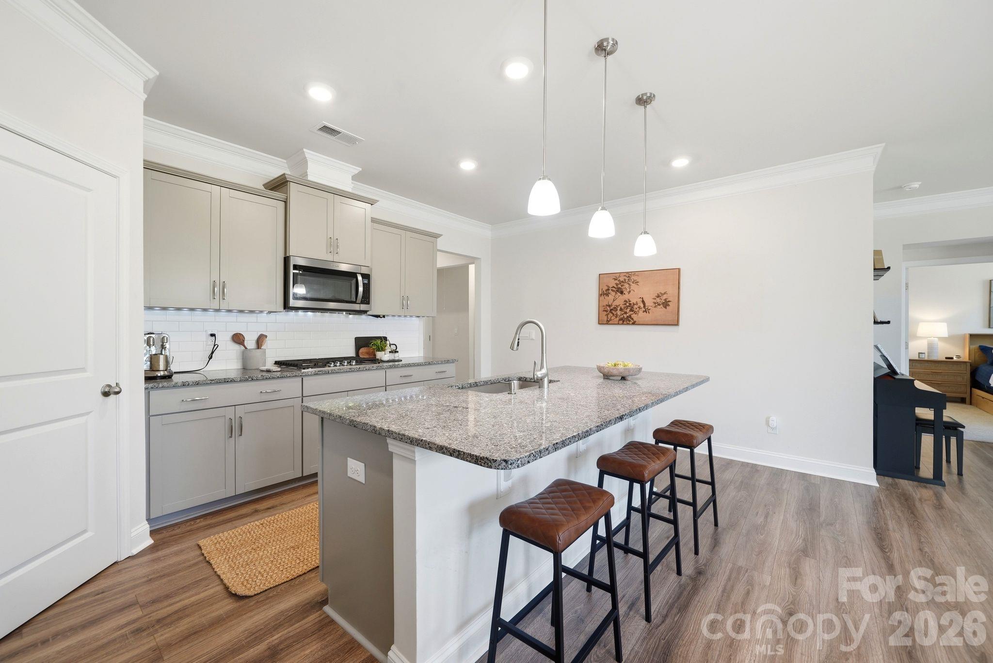 4207 Millstream Road Property Photo 10