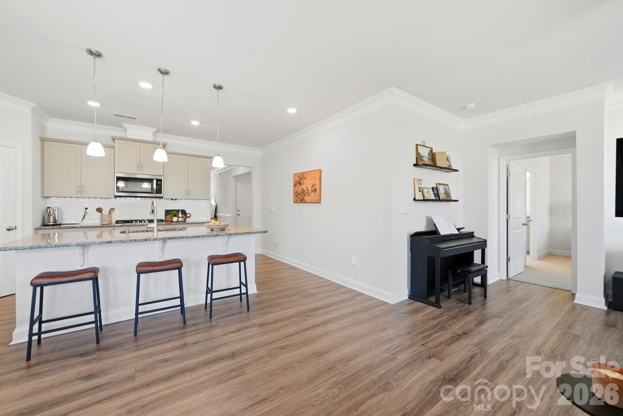 4207 Millstream Road Property Photo 13