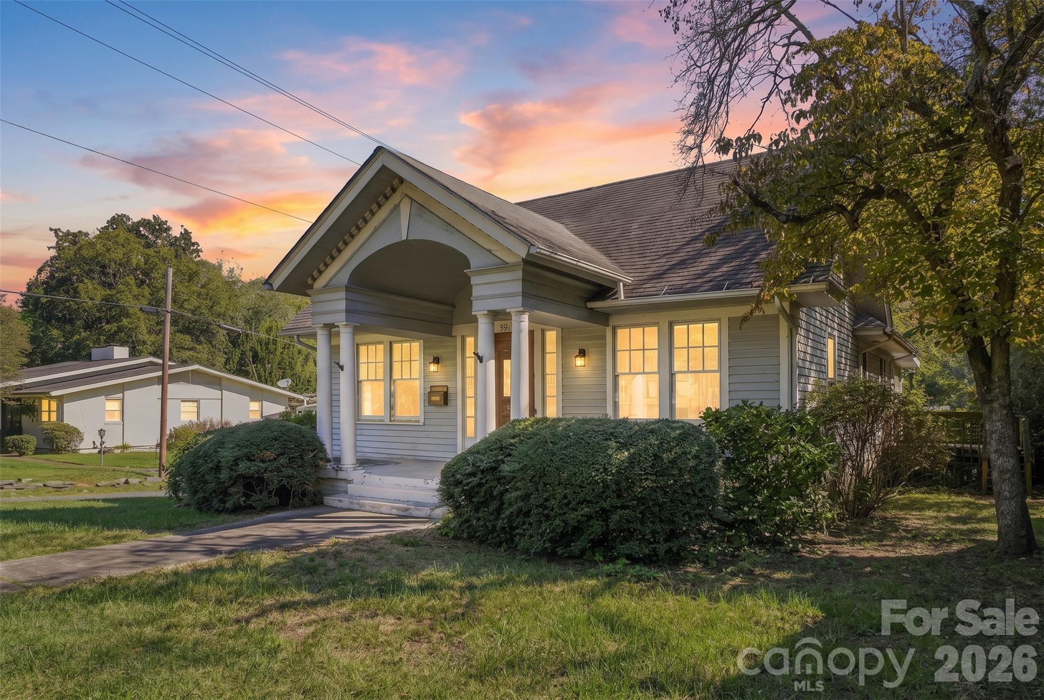 701 S Hayne Street Property Photo 1