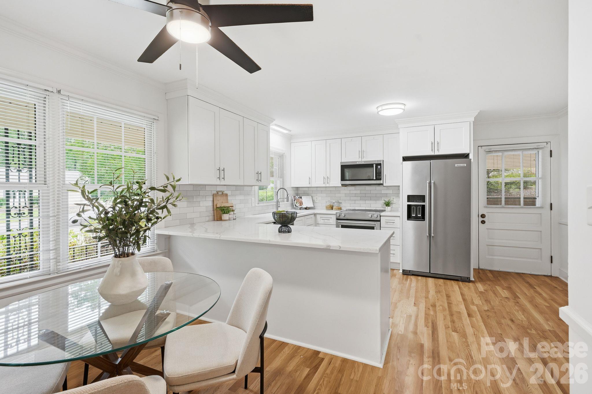 926 Shady Bluff Drive Property Photo 13