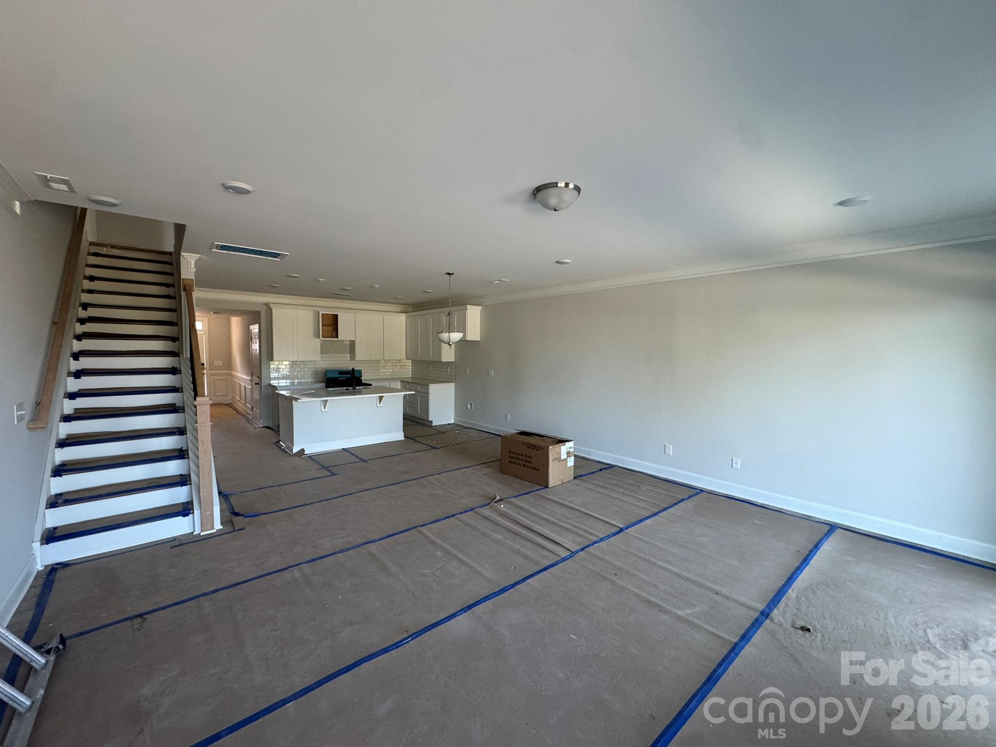 4332 Black Court Property Photo 5