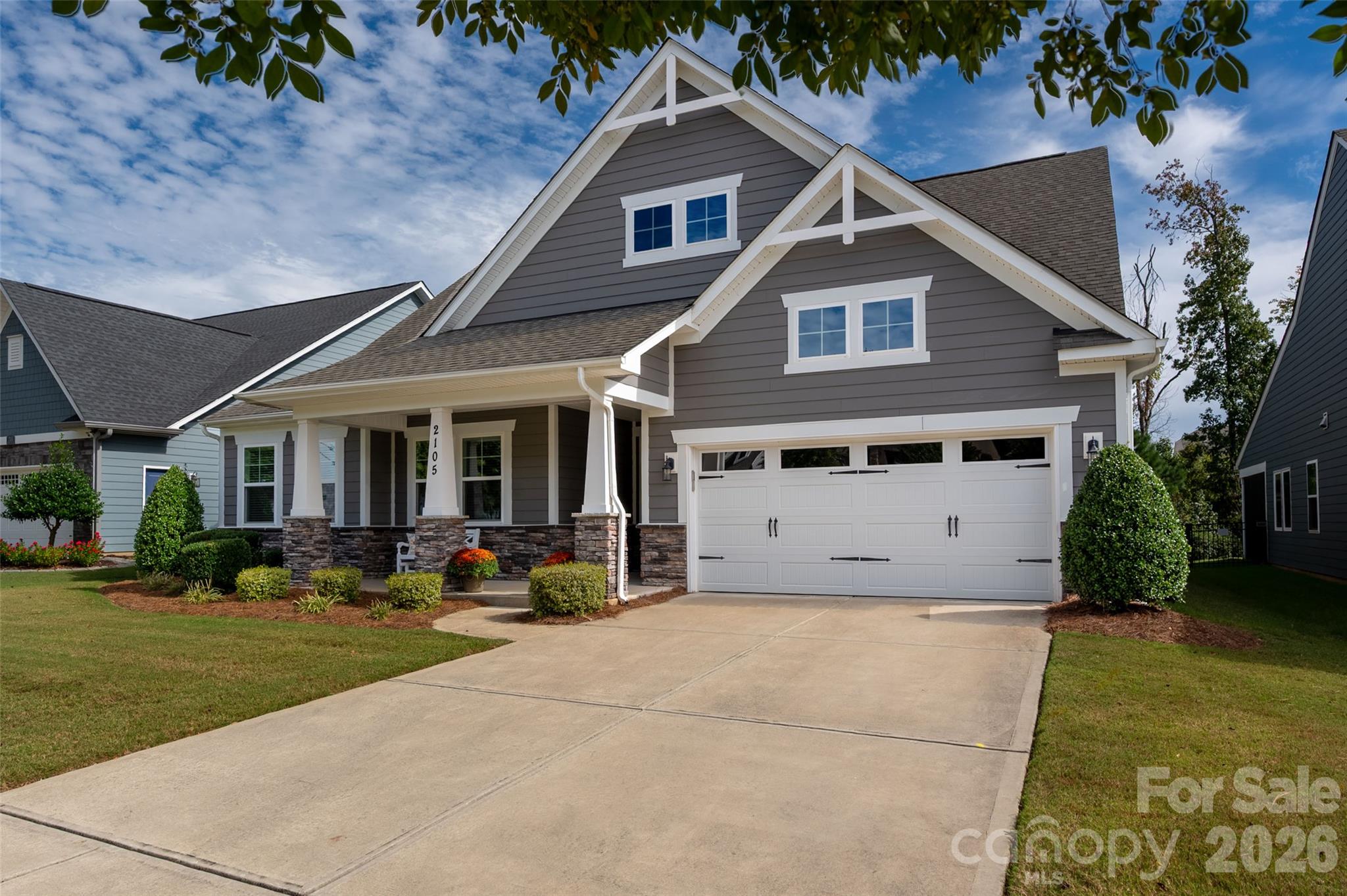 2105 Manor Stone Drive Property Photo 2