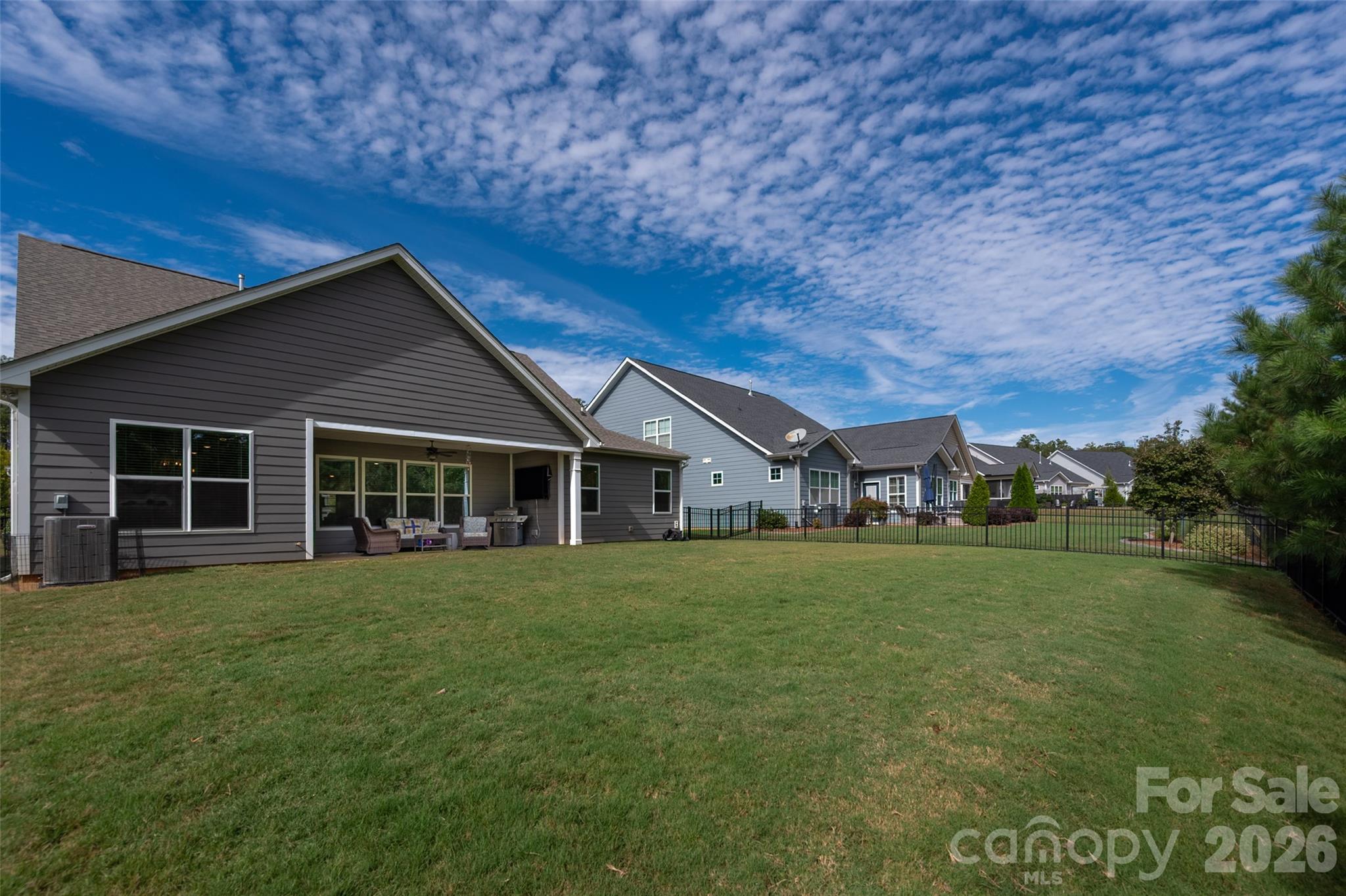 2105 Manor Stone Drive Property Photo 47