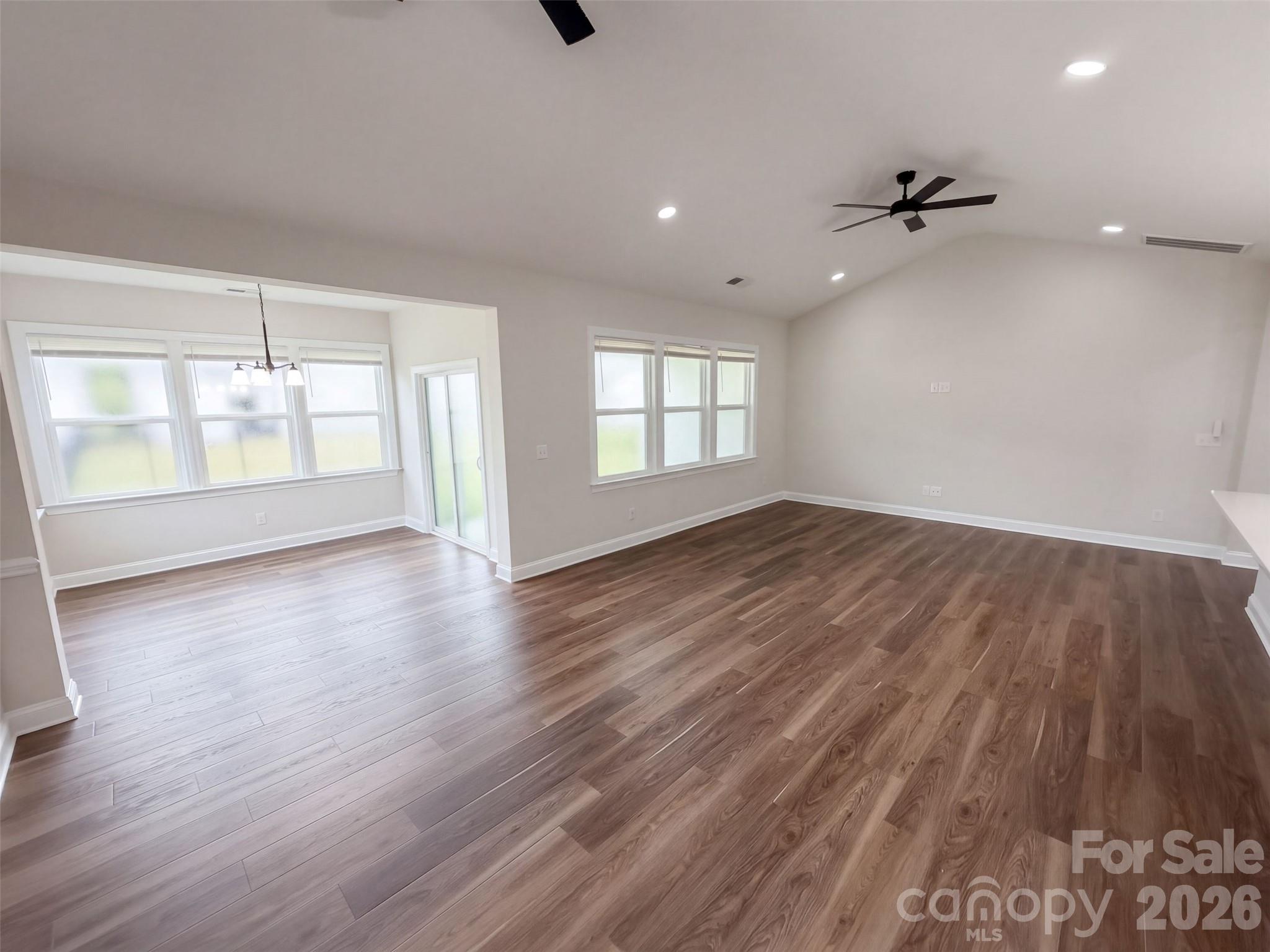 6109 Balham Court Property Photo 3