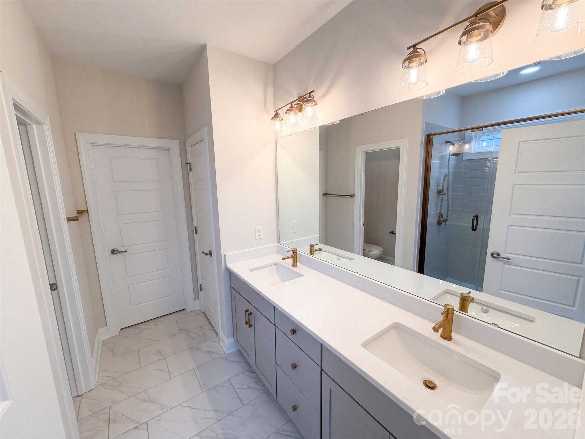 6109 Balham Court Property Photo 17