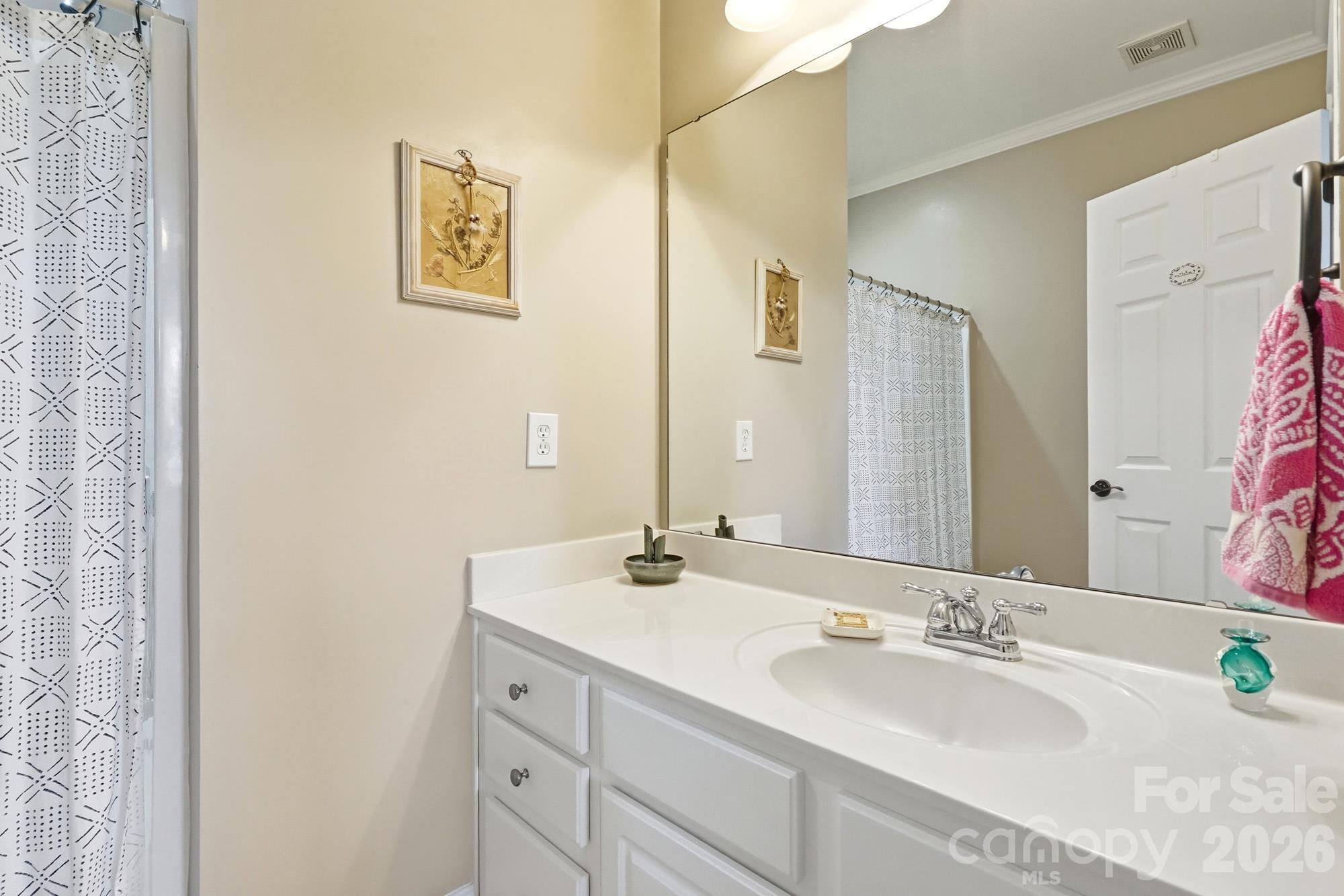 427 Dumbarton Street 4 Property Photo 13