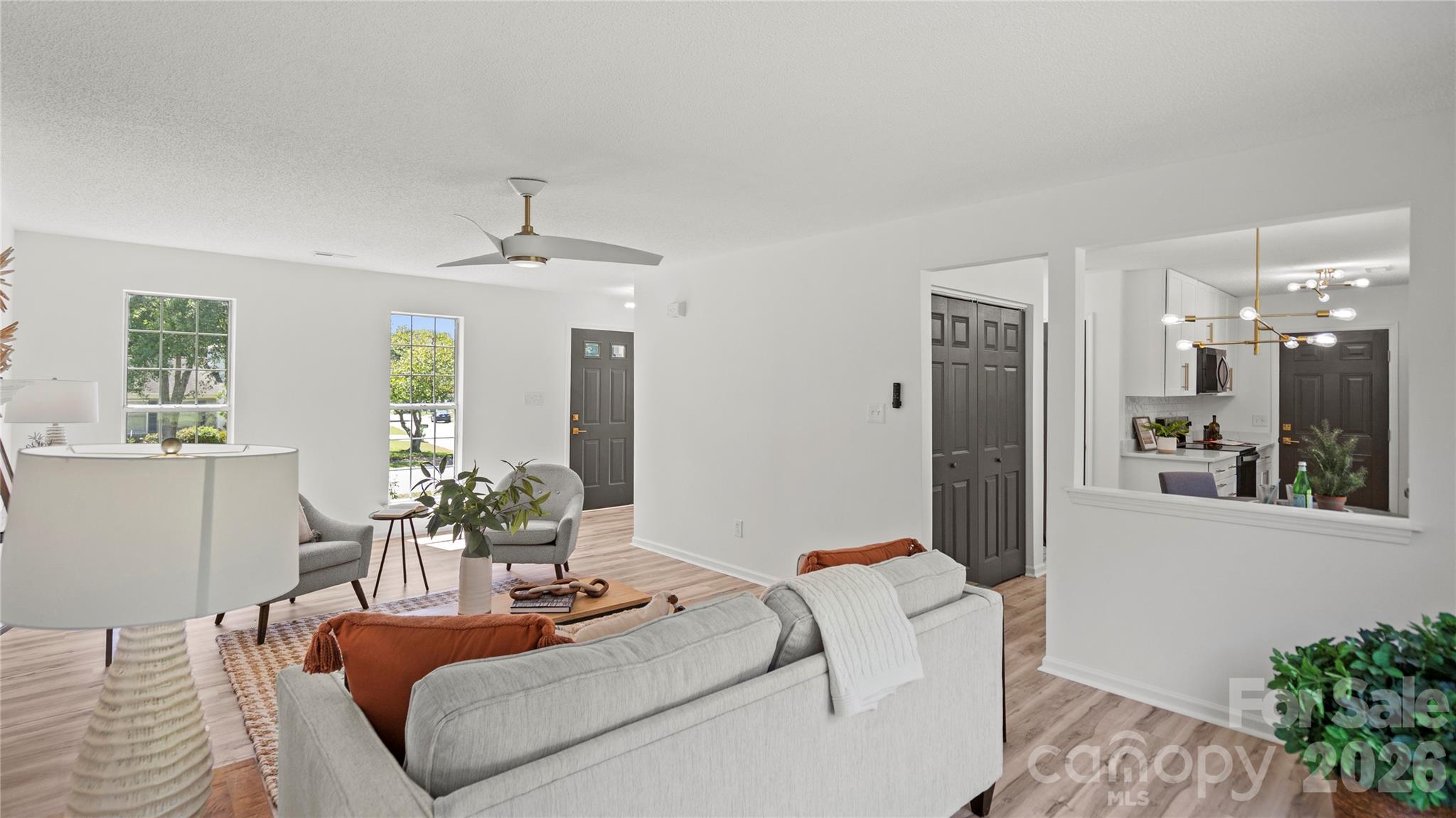 13918 Wild Heather Court Property Photo 6