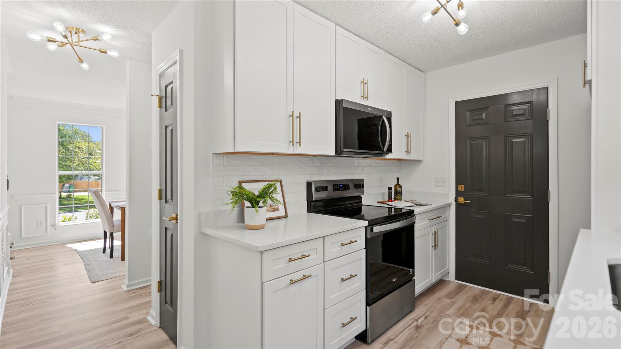 13918 Wild Heather Court Property Photo 12