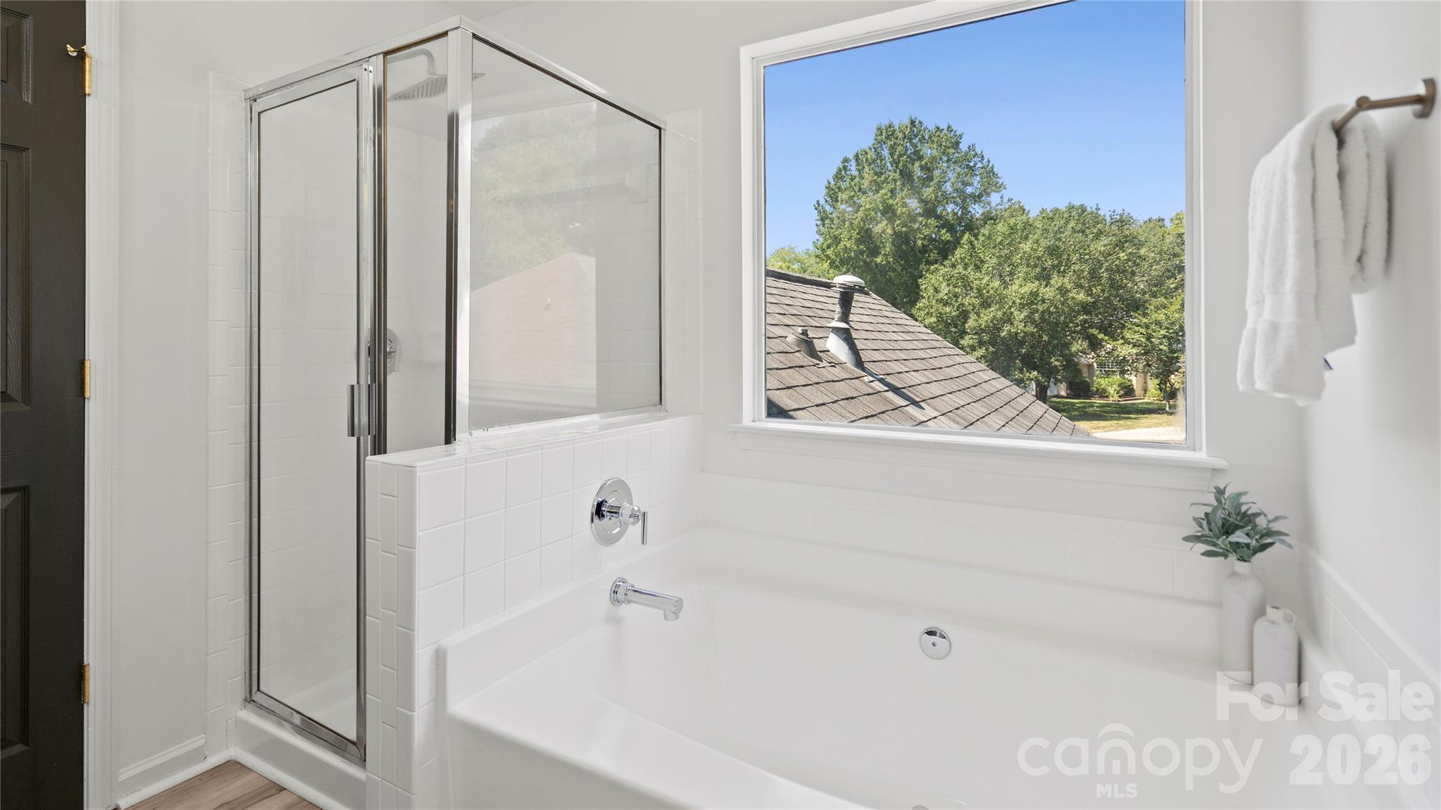 13918 Wild Heather Court Property Photo 21