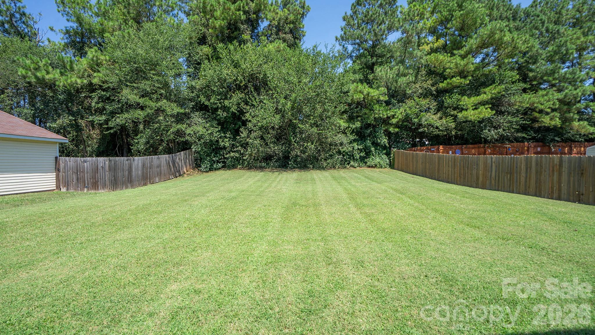 13918 Wild Heather Court Property Photo 26