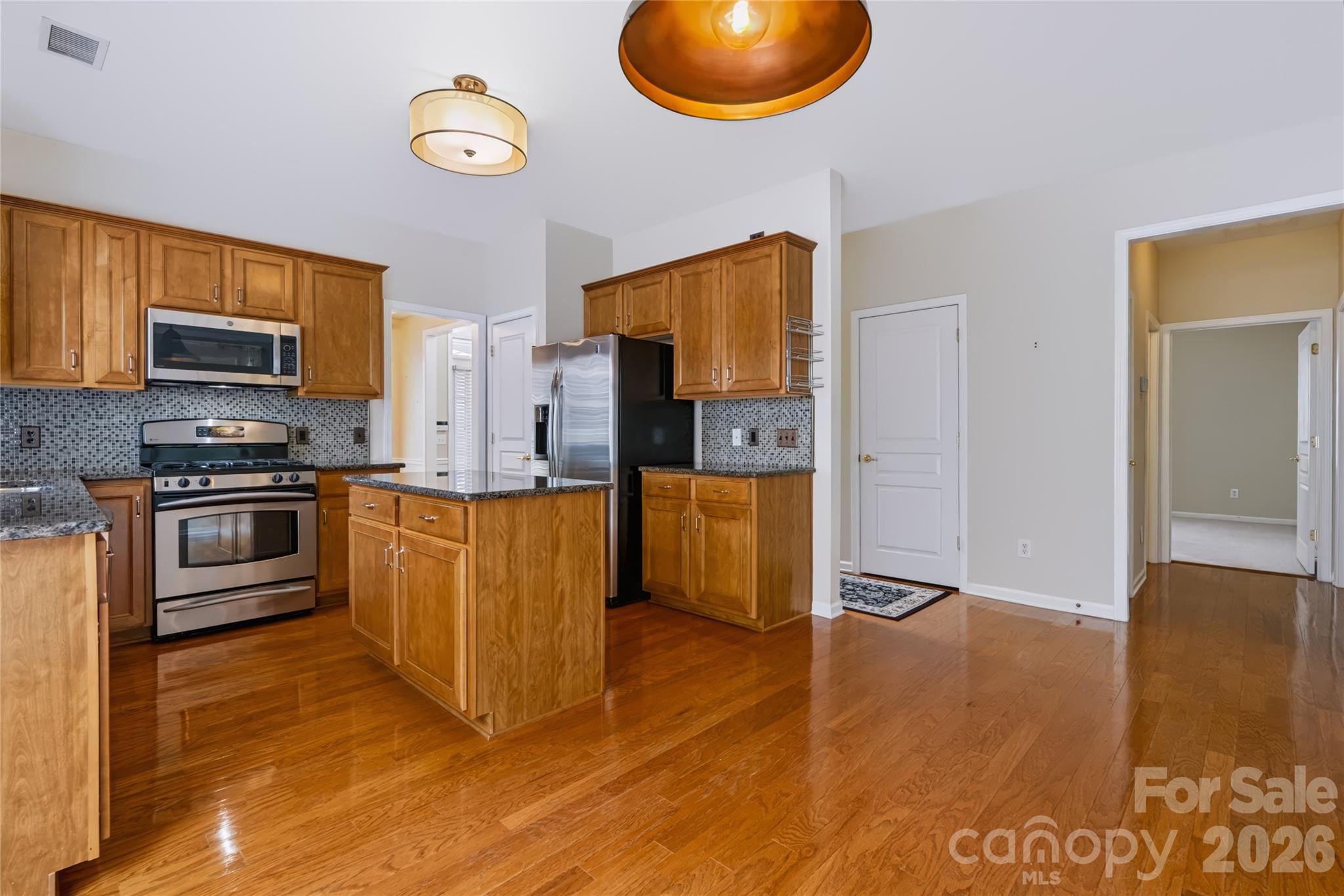 9150 Beaver Brook Way Property Photo 9