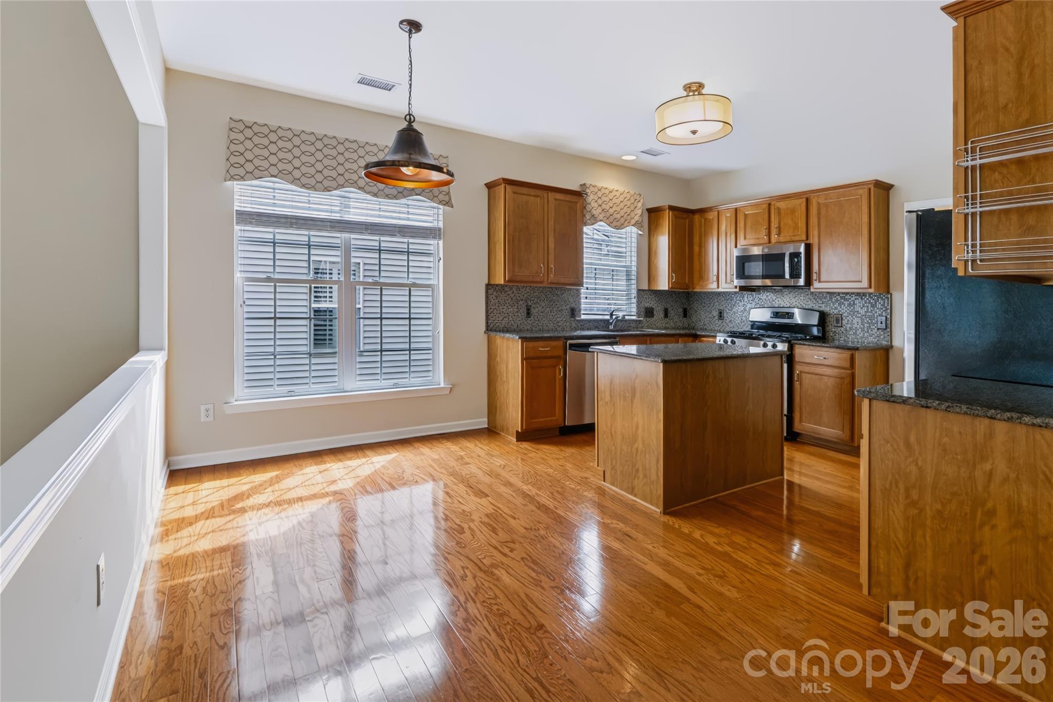 9150 Beaver Brook Way Property Photo 10