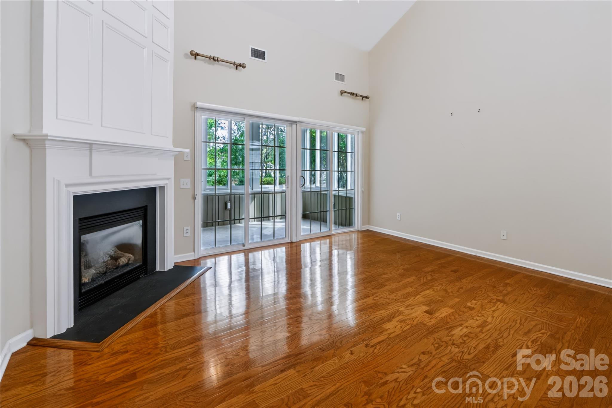 9150 Beaver Brook Way Property Photo 11