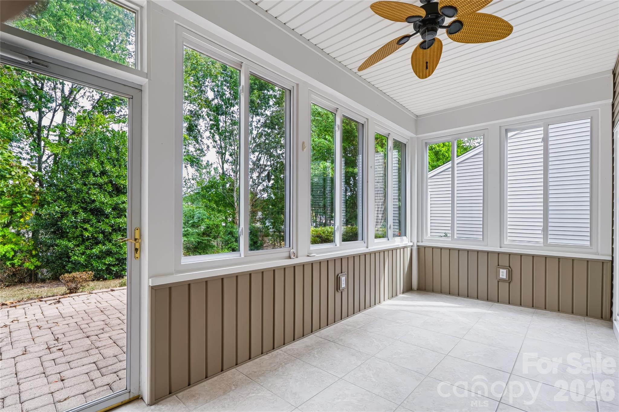 9150 Beaver Brook Way Property Photo 28