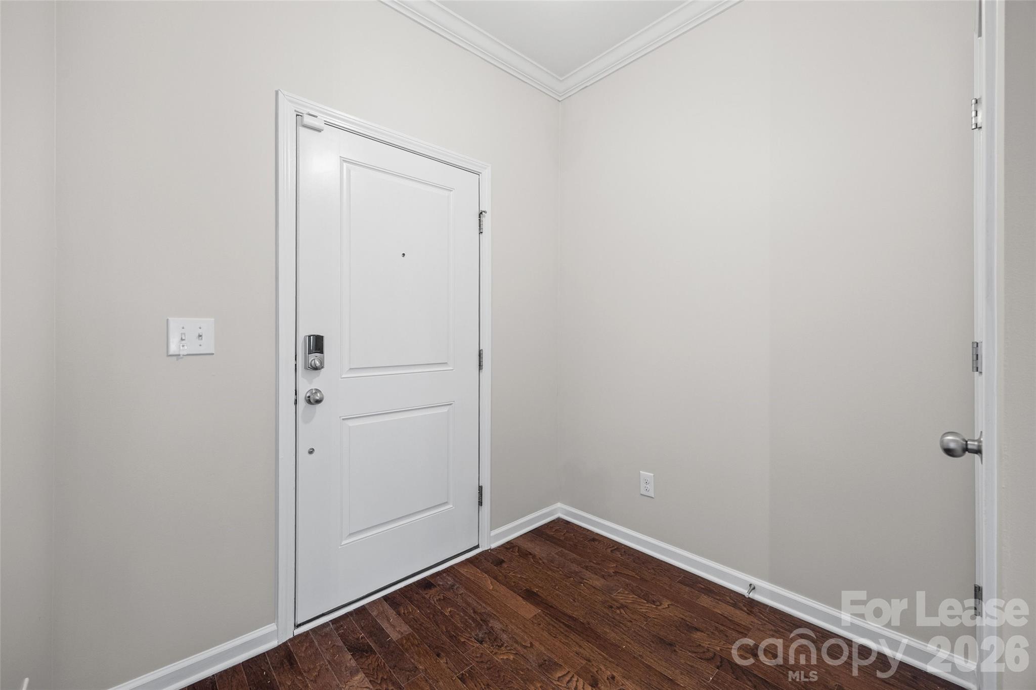 2437 Grinstead Court Property Photo 11