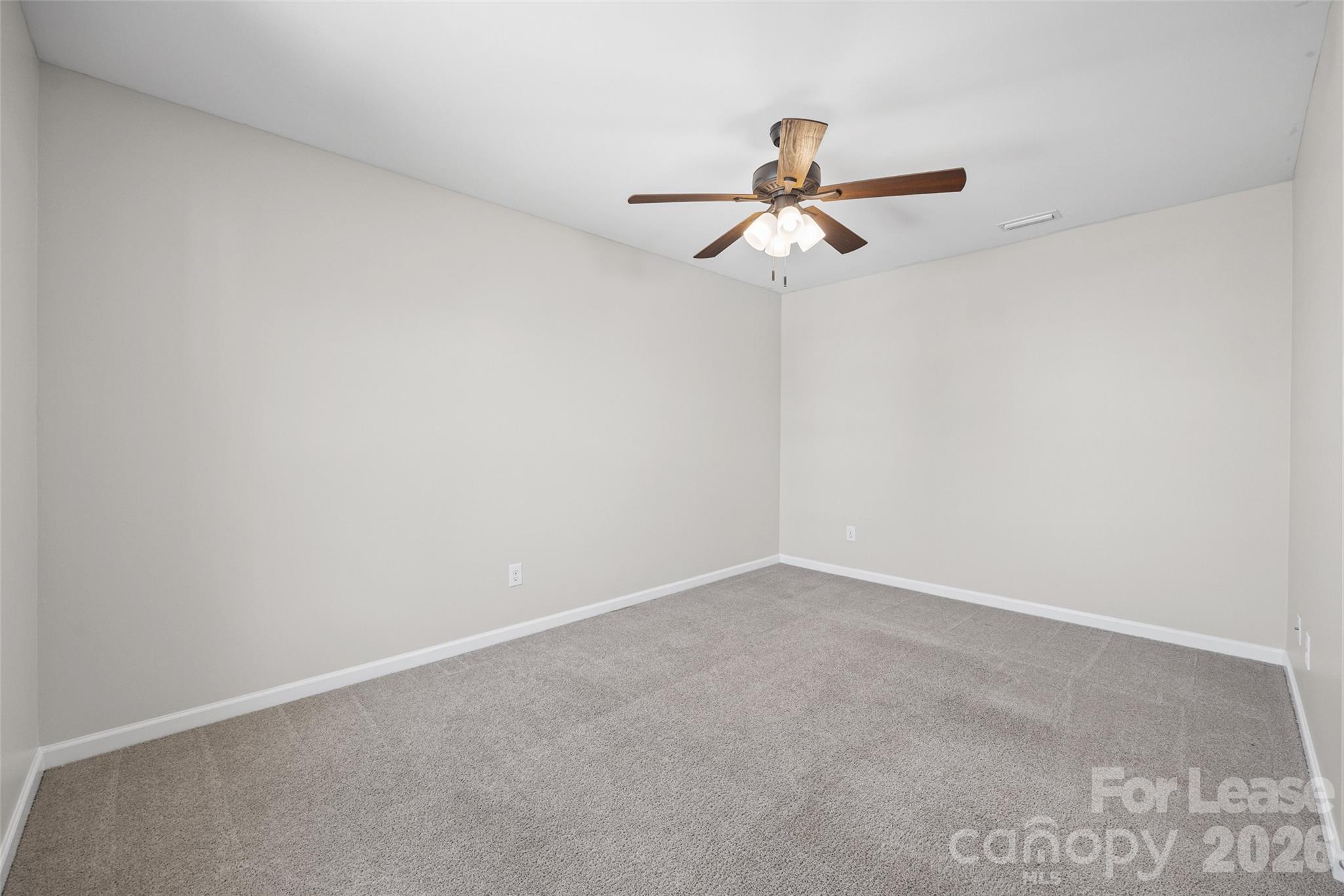 2437 Grinstead Court Property Photo 27
